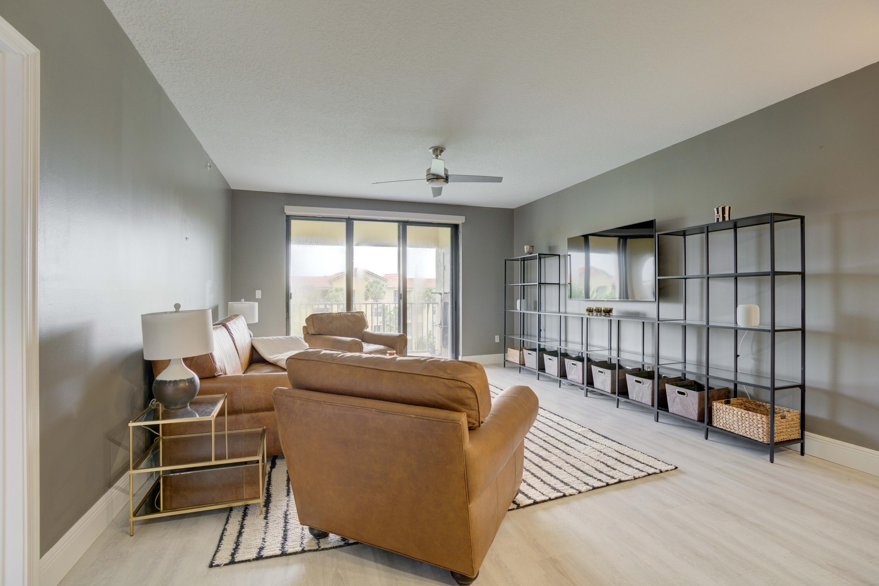 100 UNO LAGO Drive 402