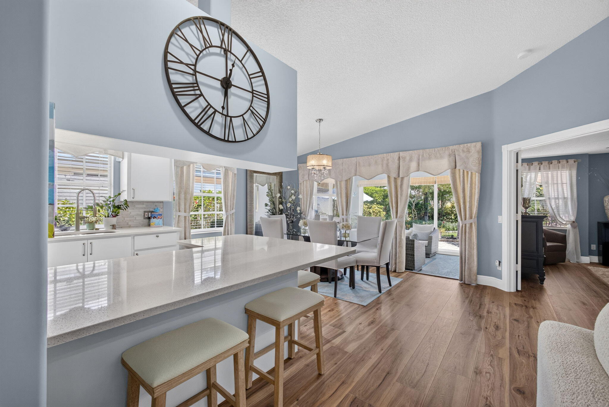 4089 Old Oak Drive