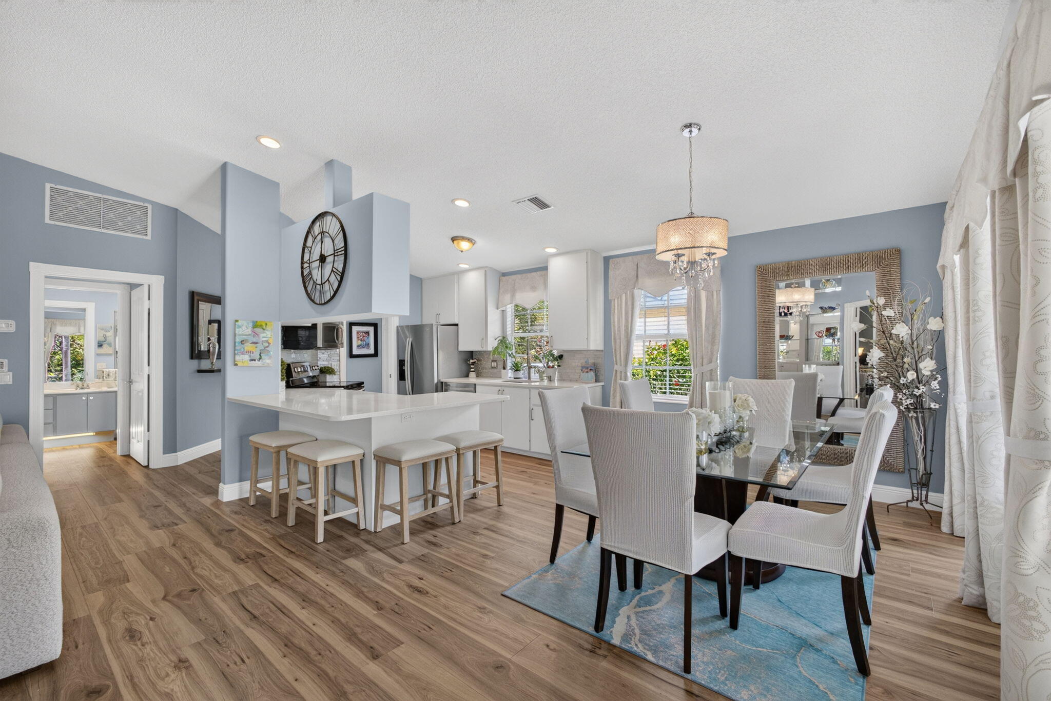 4089 Old Oak Drive