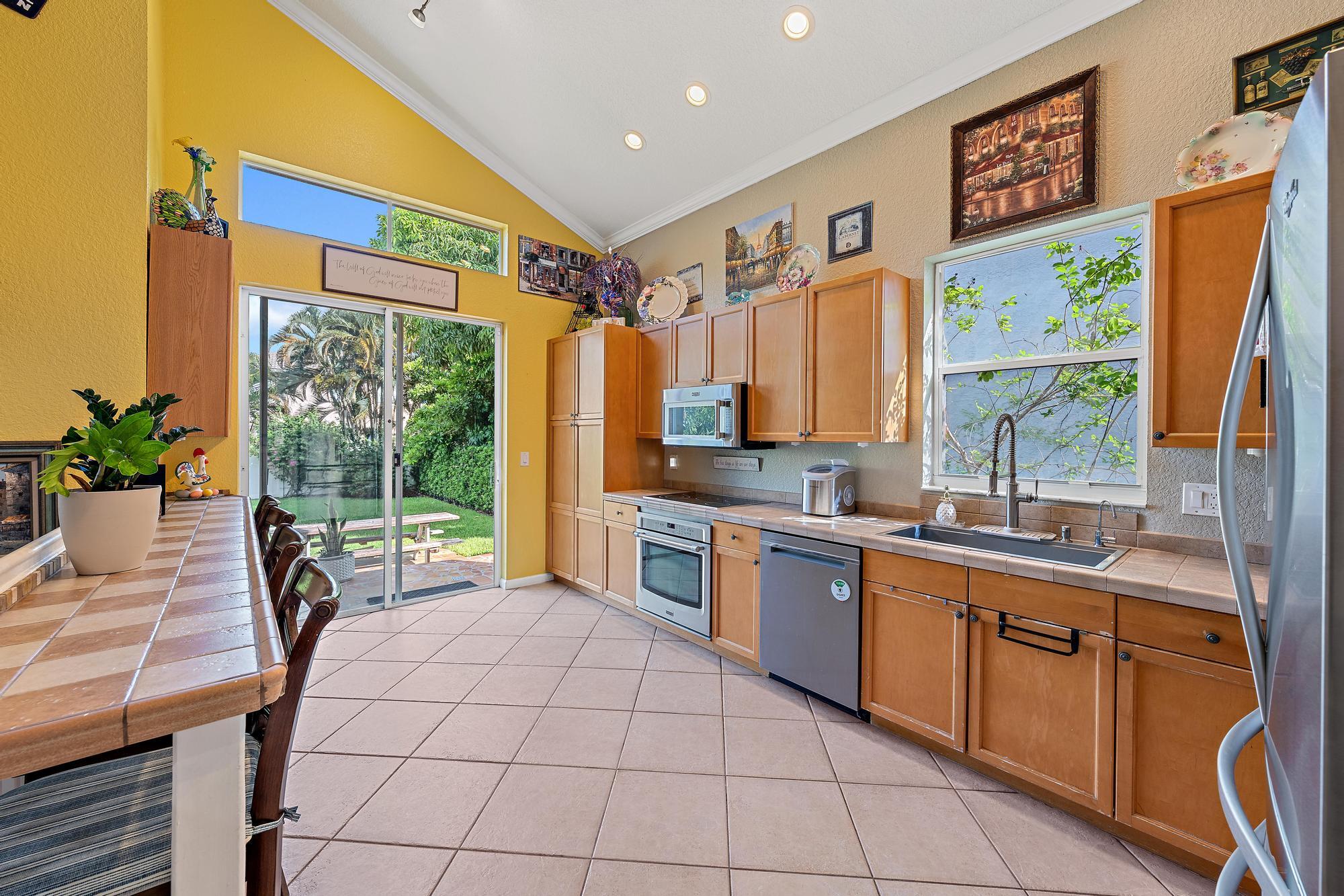 1267 Gembrook Court