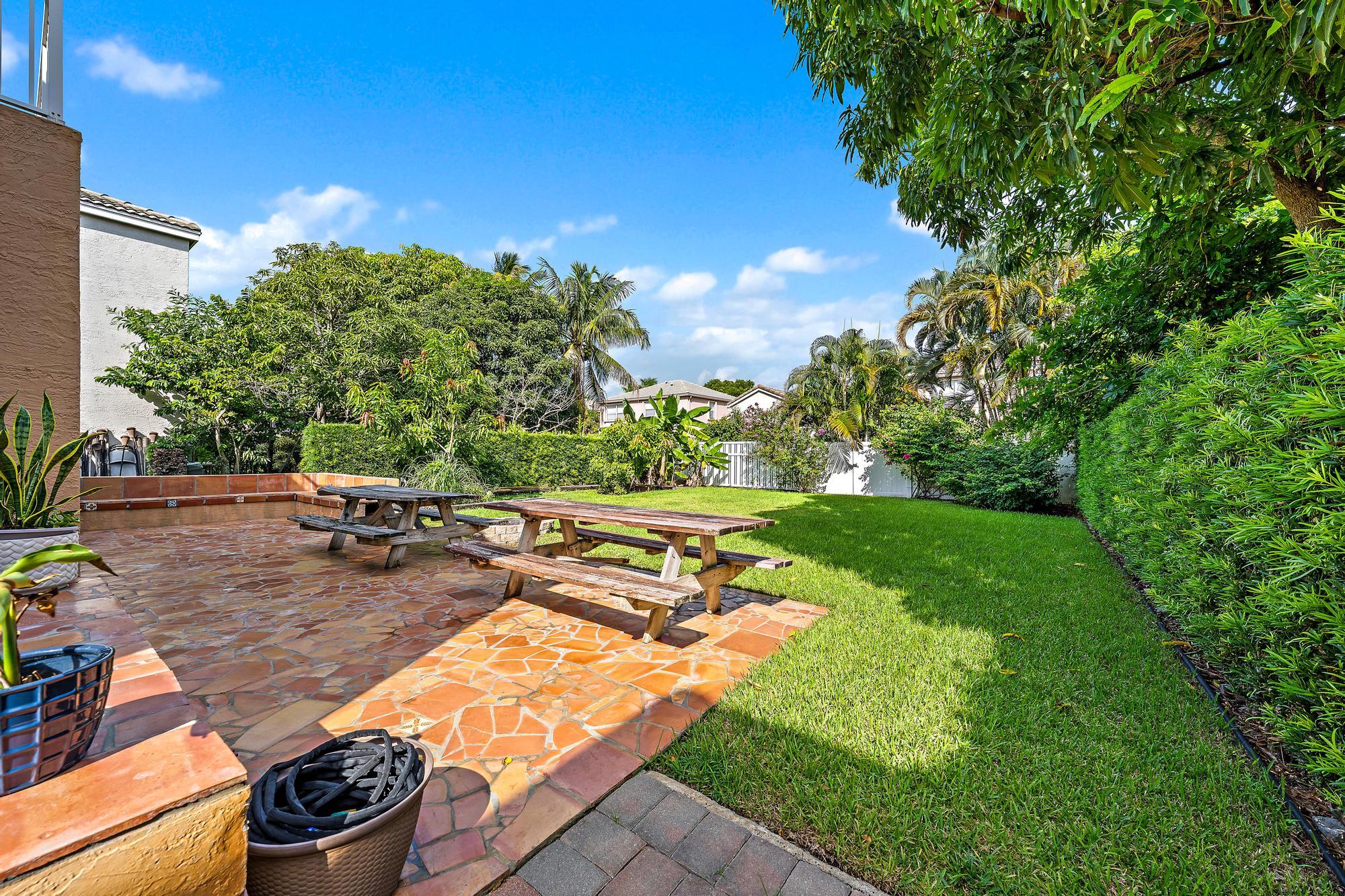 1267 Gembrook Court