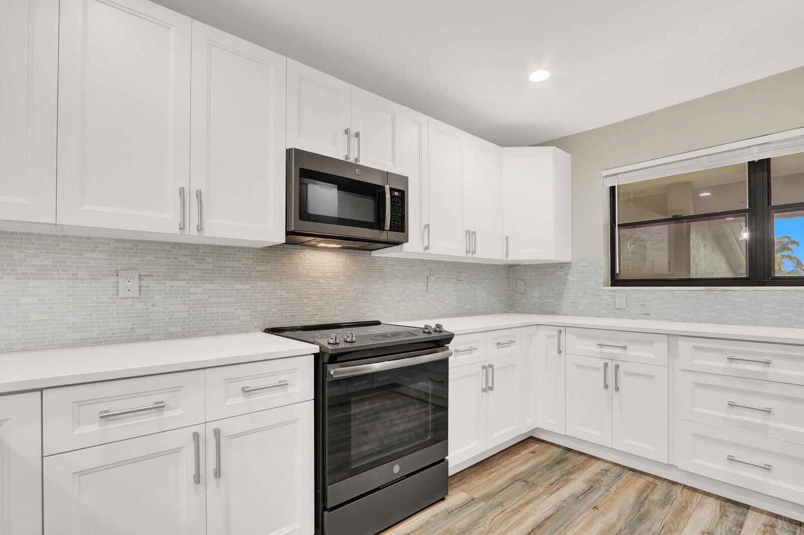 12910 BRIARLAKE Drive 203