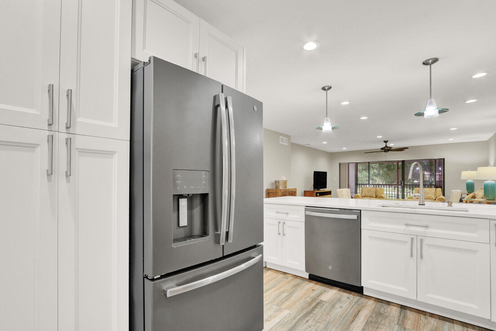 12910 BRIARLAKE Drive 203