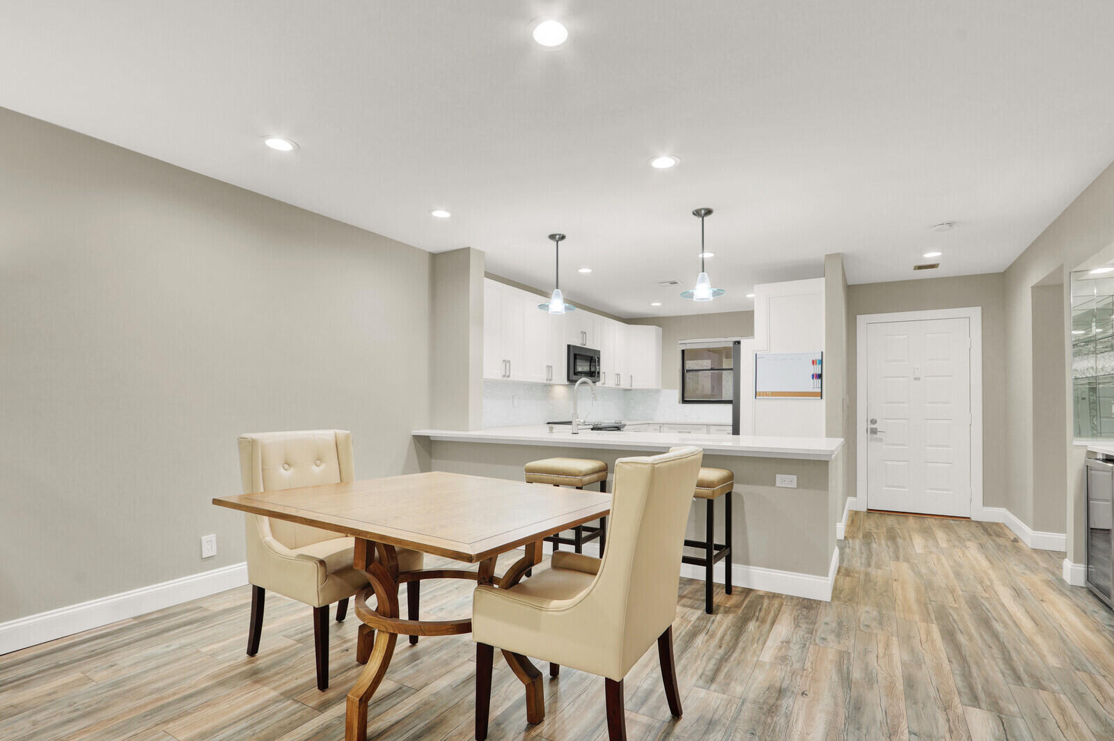 12910 BRIARLAKE Drive 203