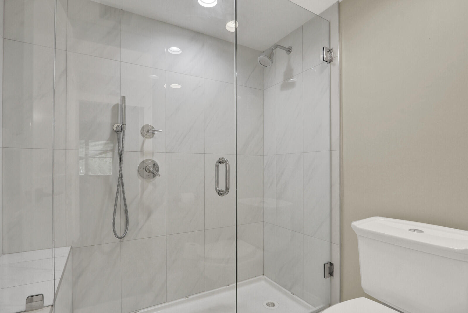 12910 BRIARLAKE Drive 203