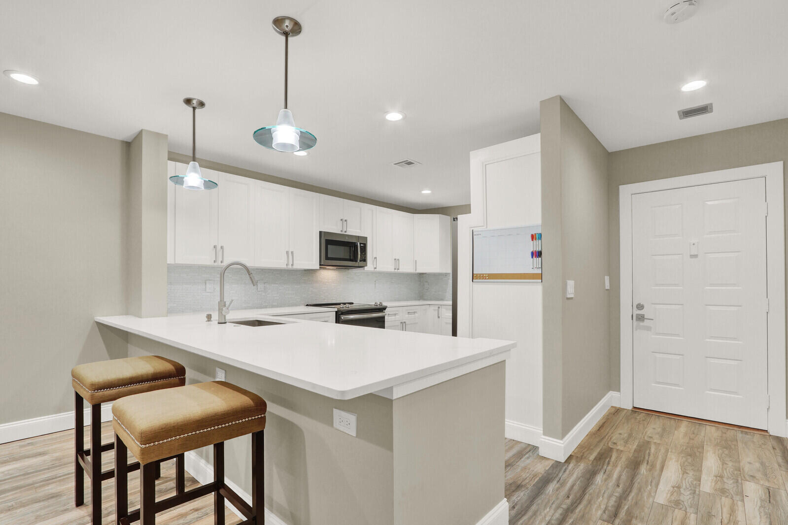 12910 BRIARLAKE Drive 203