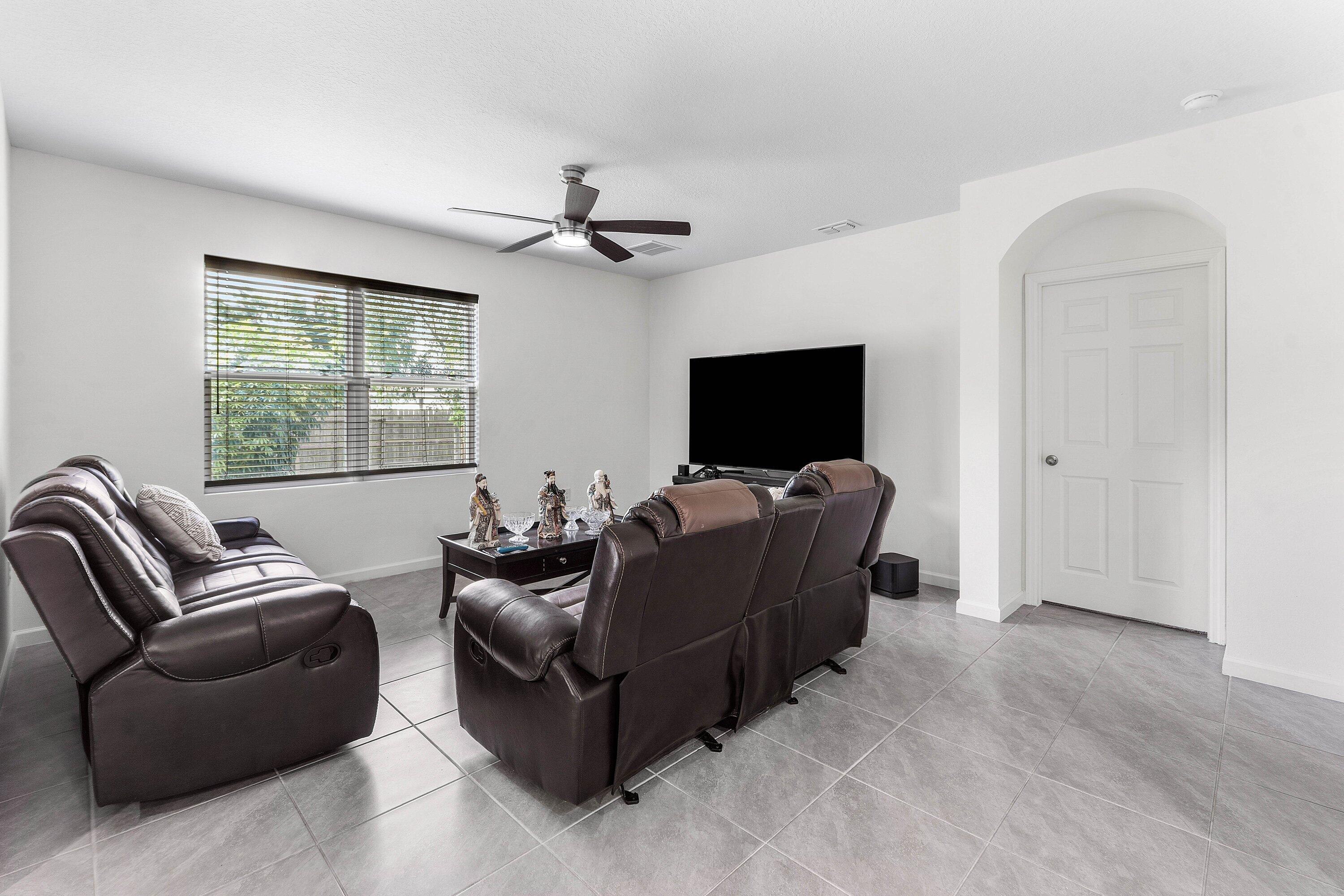 626 SW ESTER Avenue, Port St. Lucie