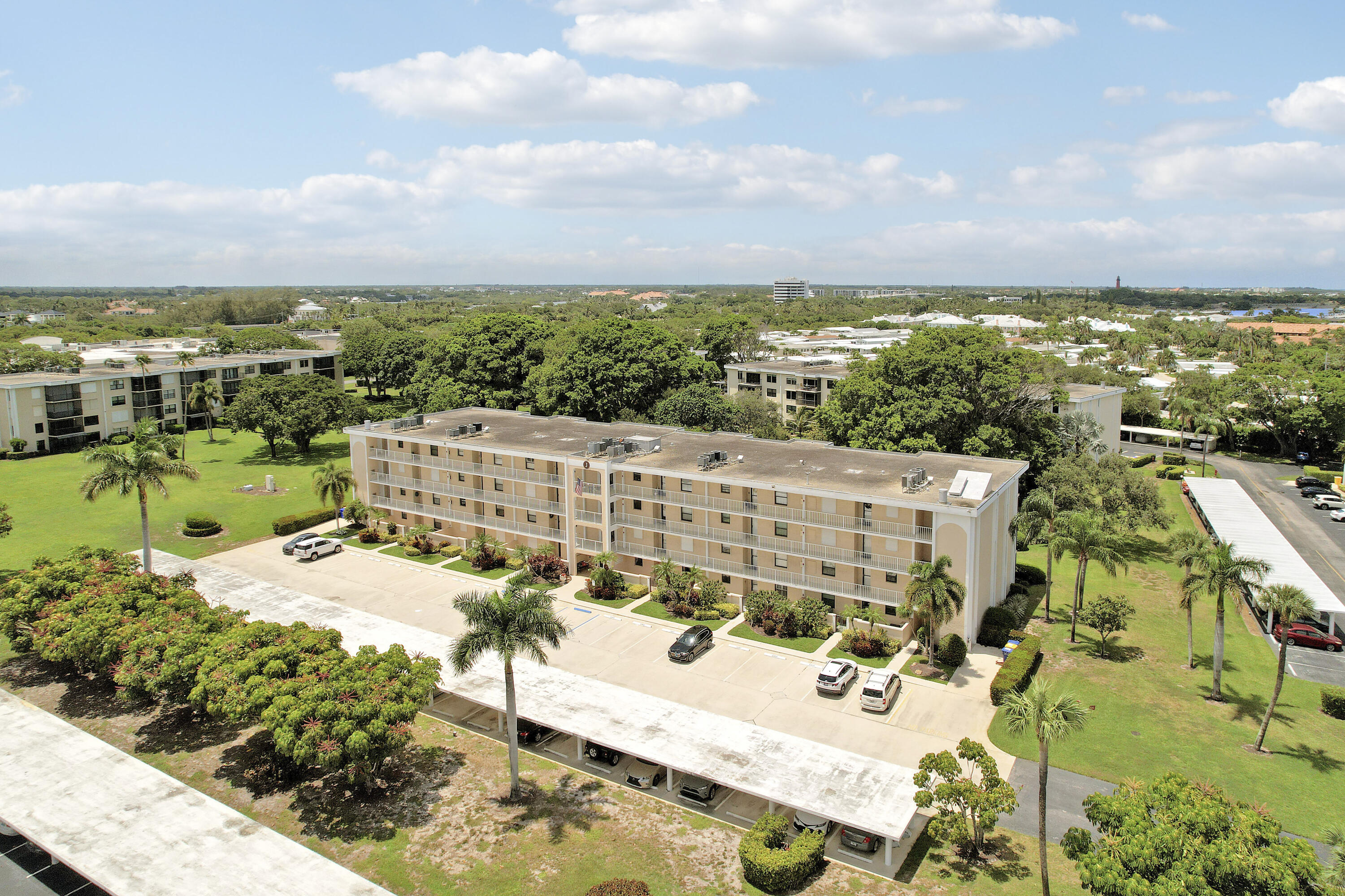 300 N Hwy A1A 105J