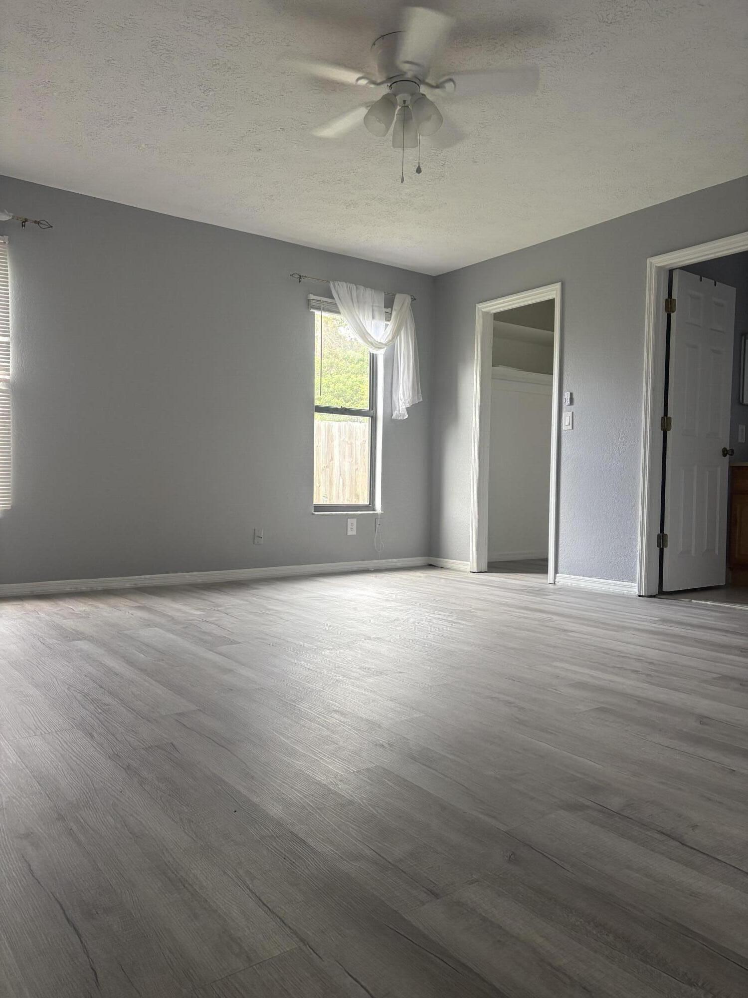 1641 SE CLEARMONT Street, Port St. Lucie