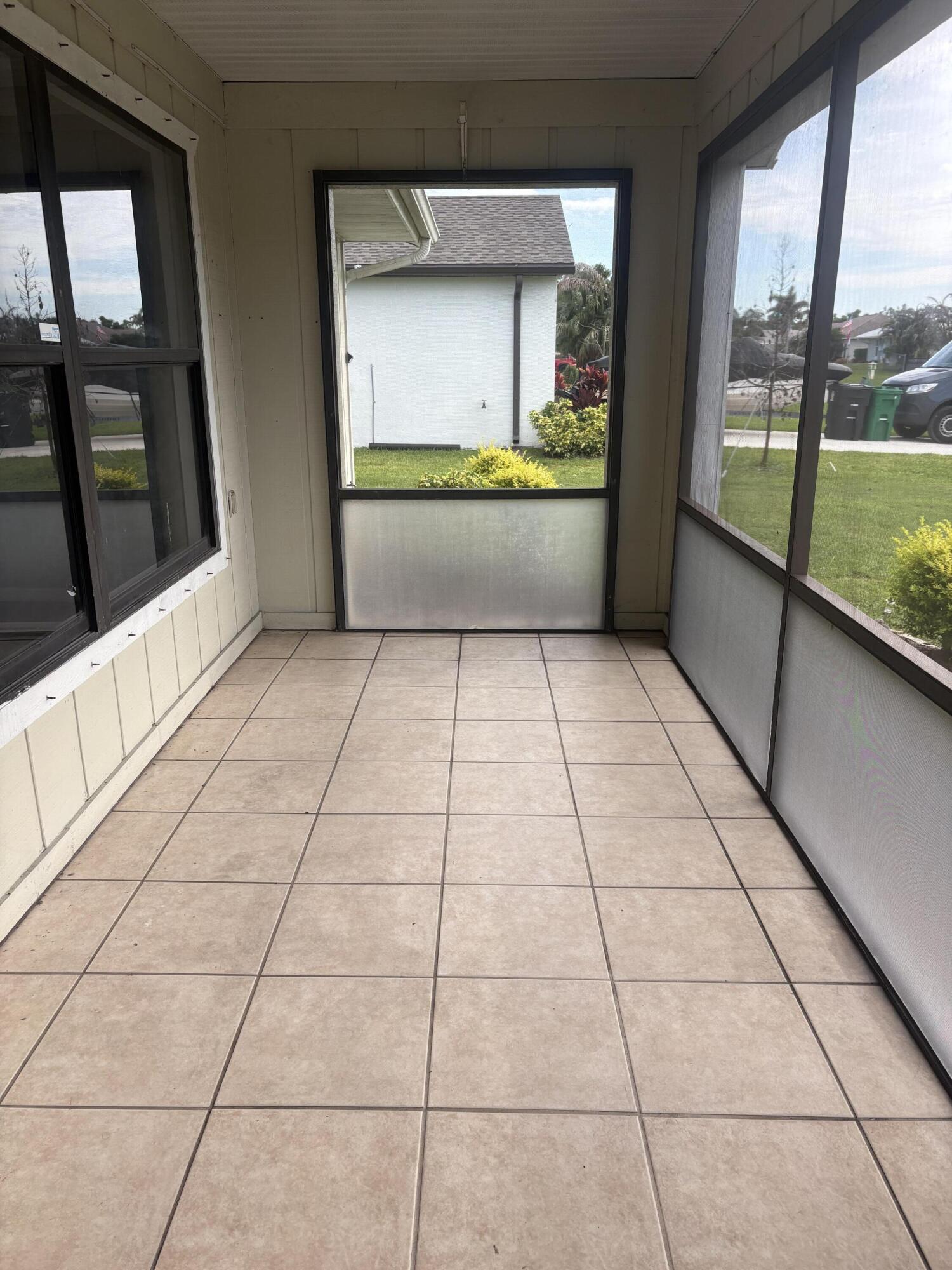1641 SE CLEARMONT Street, Port St. Lucie