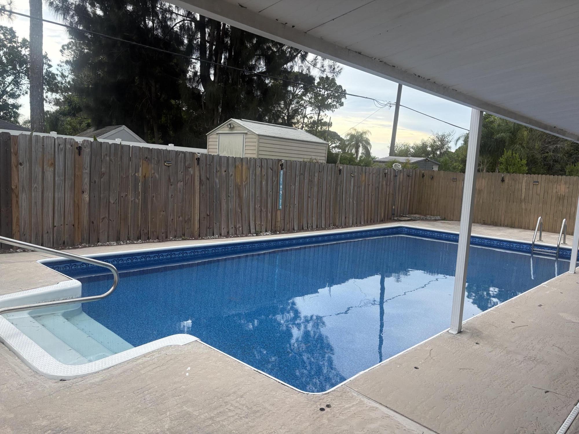 1641 SE CLEARMONT Street, Port St. Lucie
