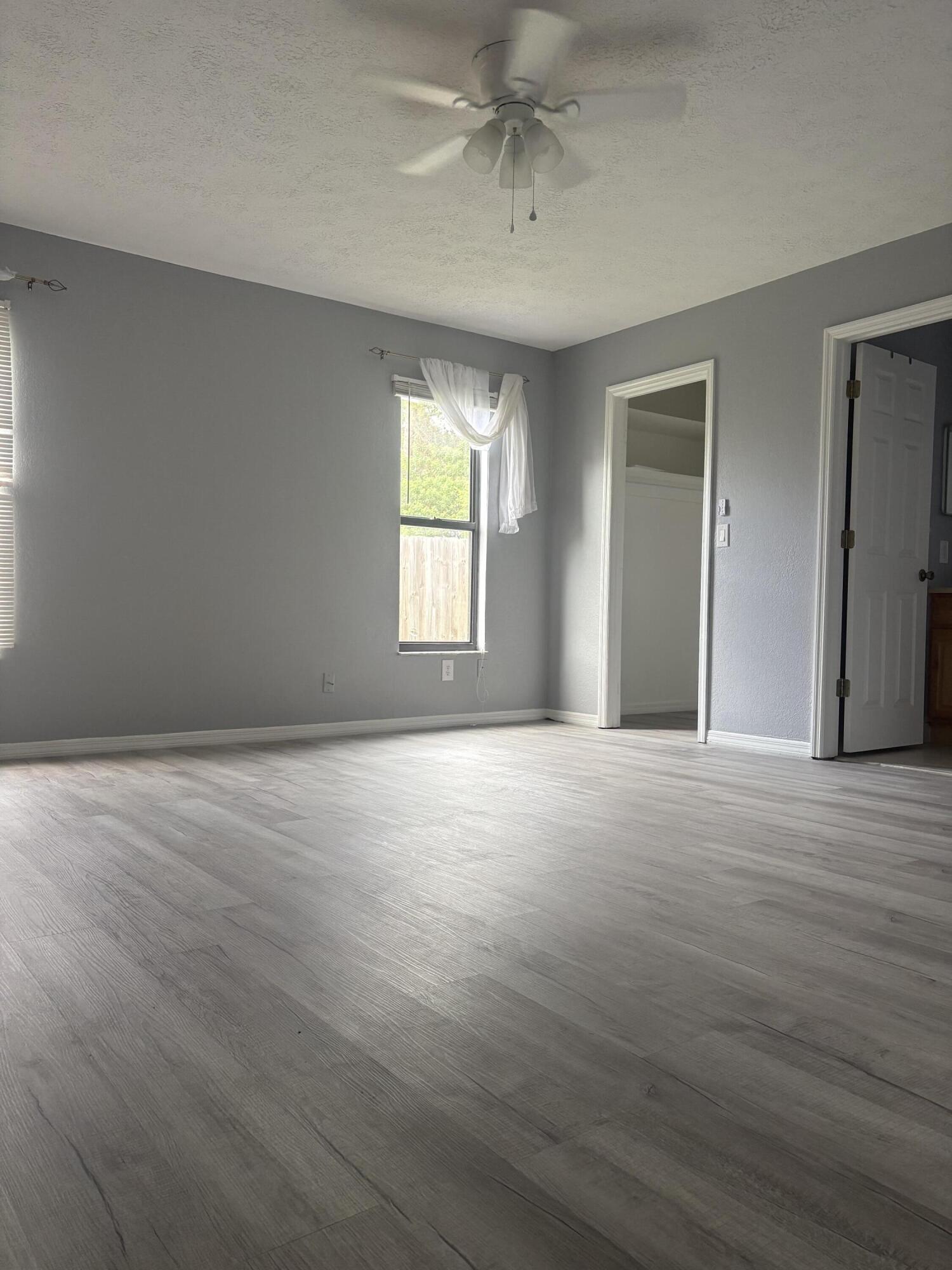 1641 SE CLEARMONT Street, Port St. Lucie