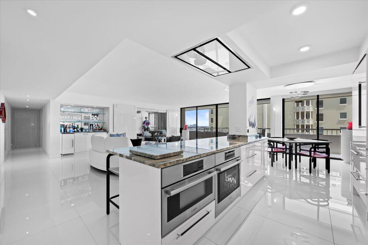 5280 N OCEAN Drive 10C