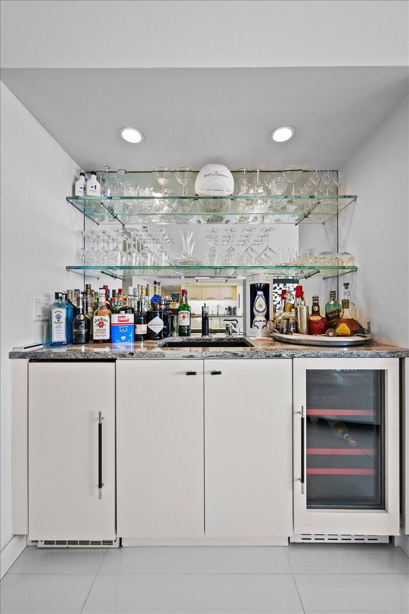 5280 N OCEAN Drive 10C