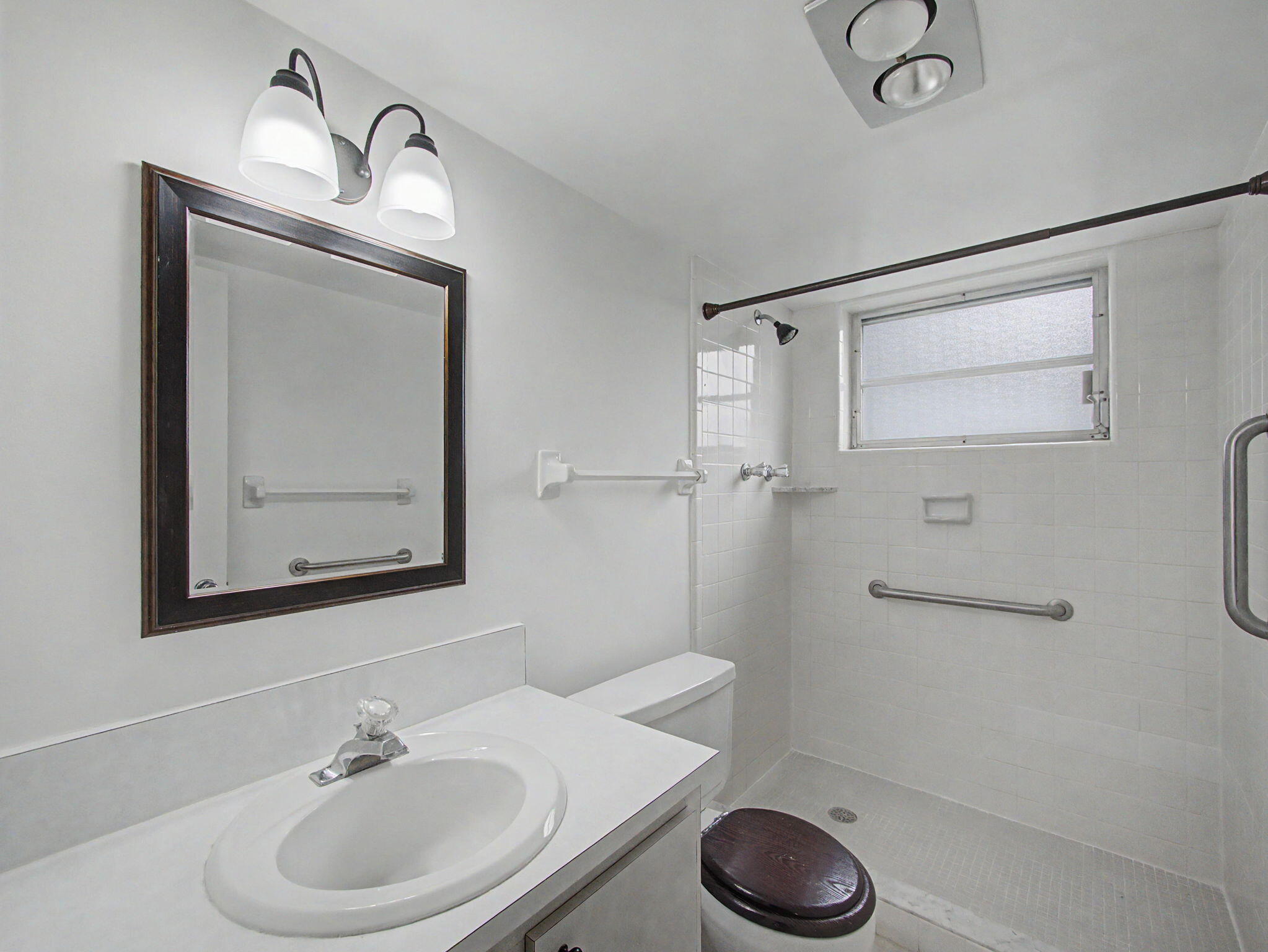 3 Westwood Avenue 101E