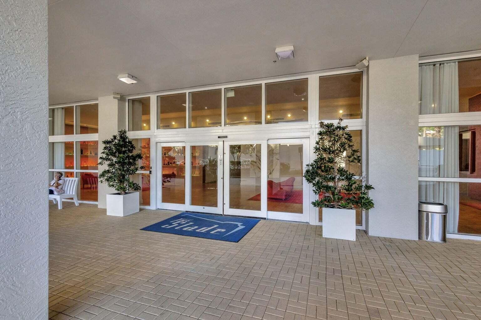 1551 N Flagler Drive 804