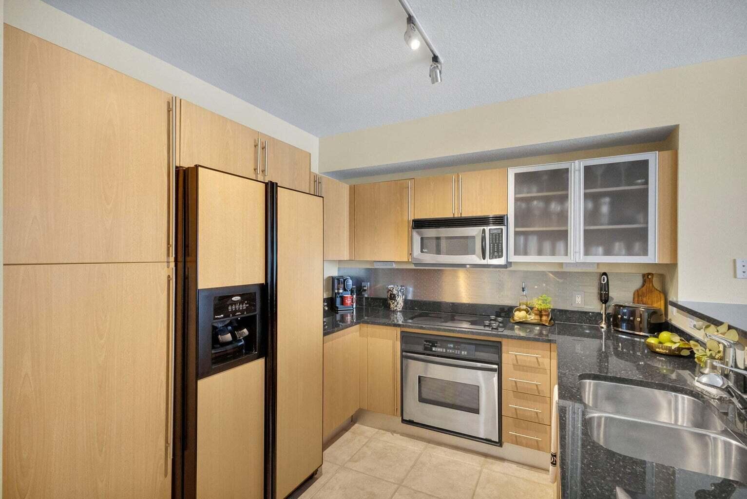 1551 N Flagler Drive 804