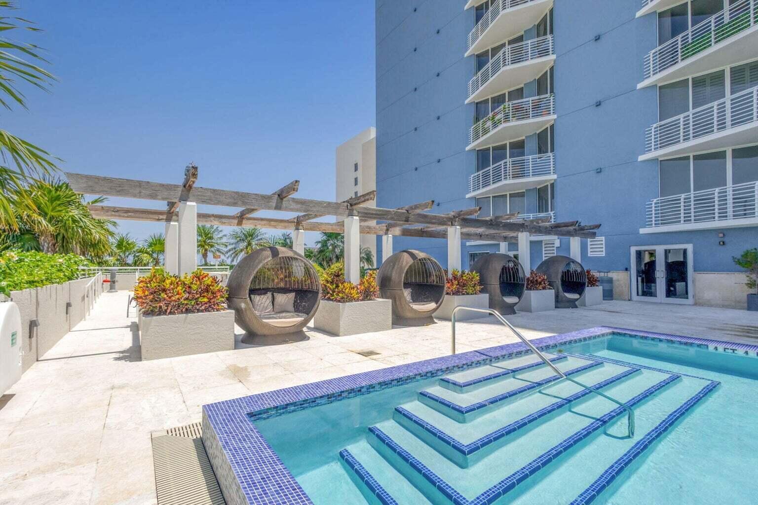 1551 N Flagler Drive 804