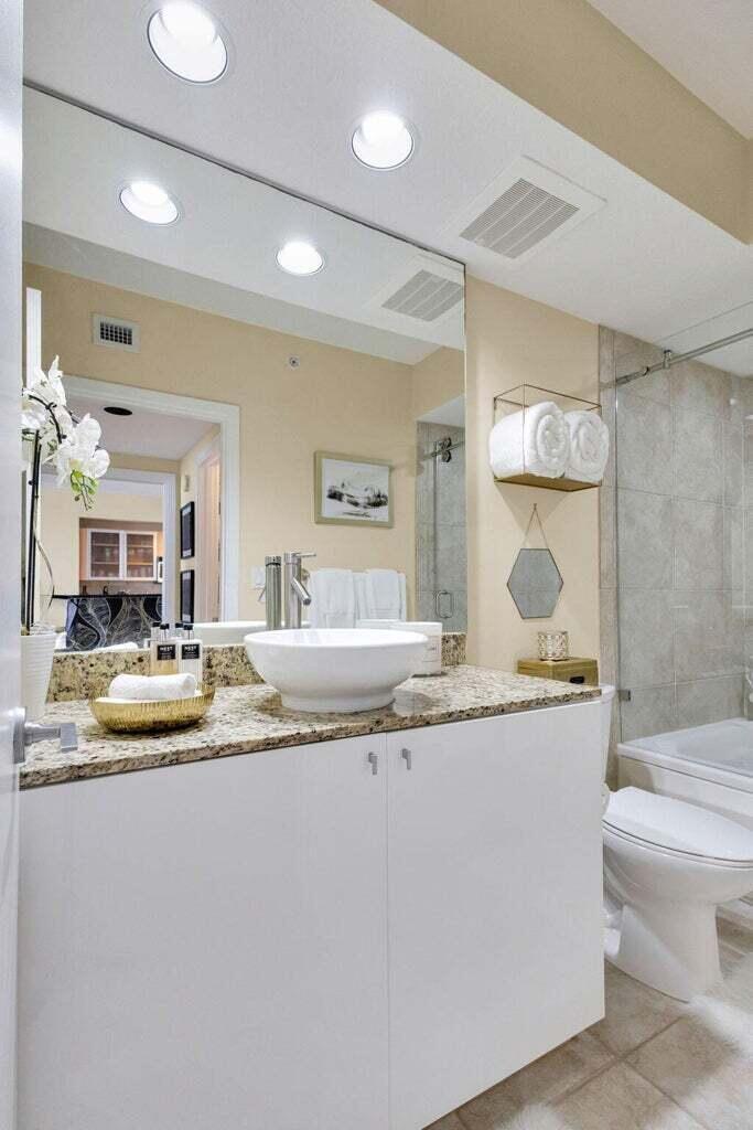 1551 N Flagler Drive 804
