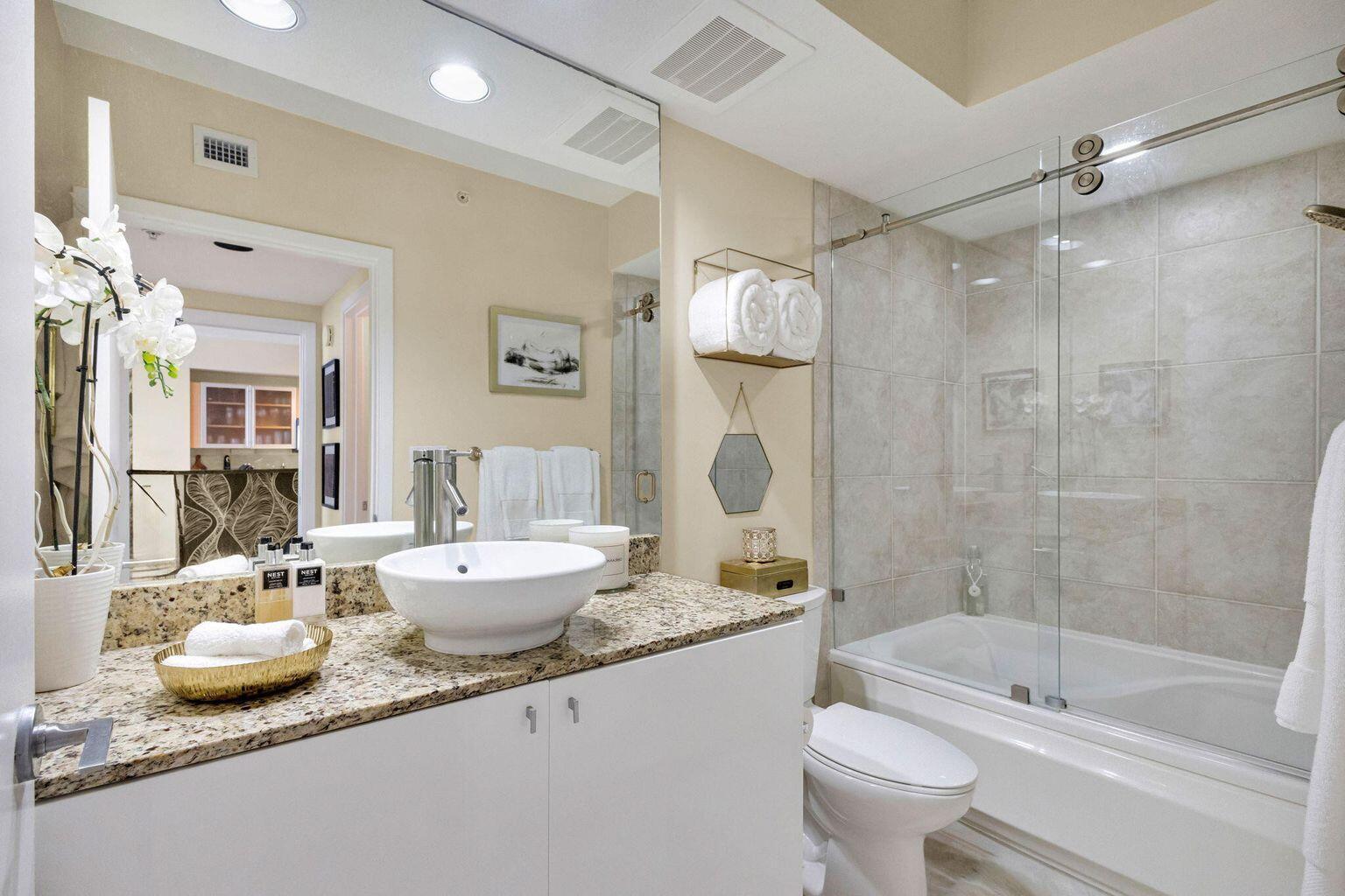 1551 N Flagler Drive 804