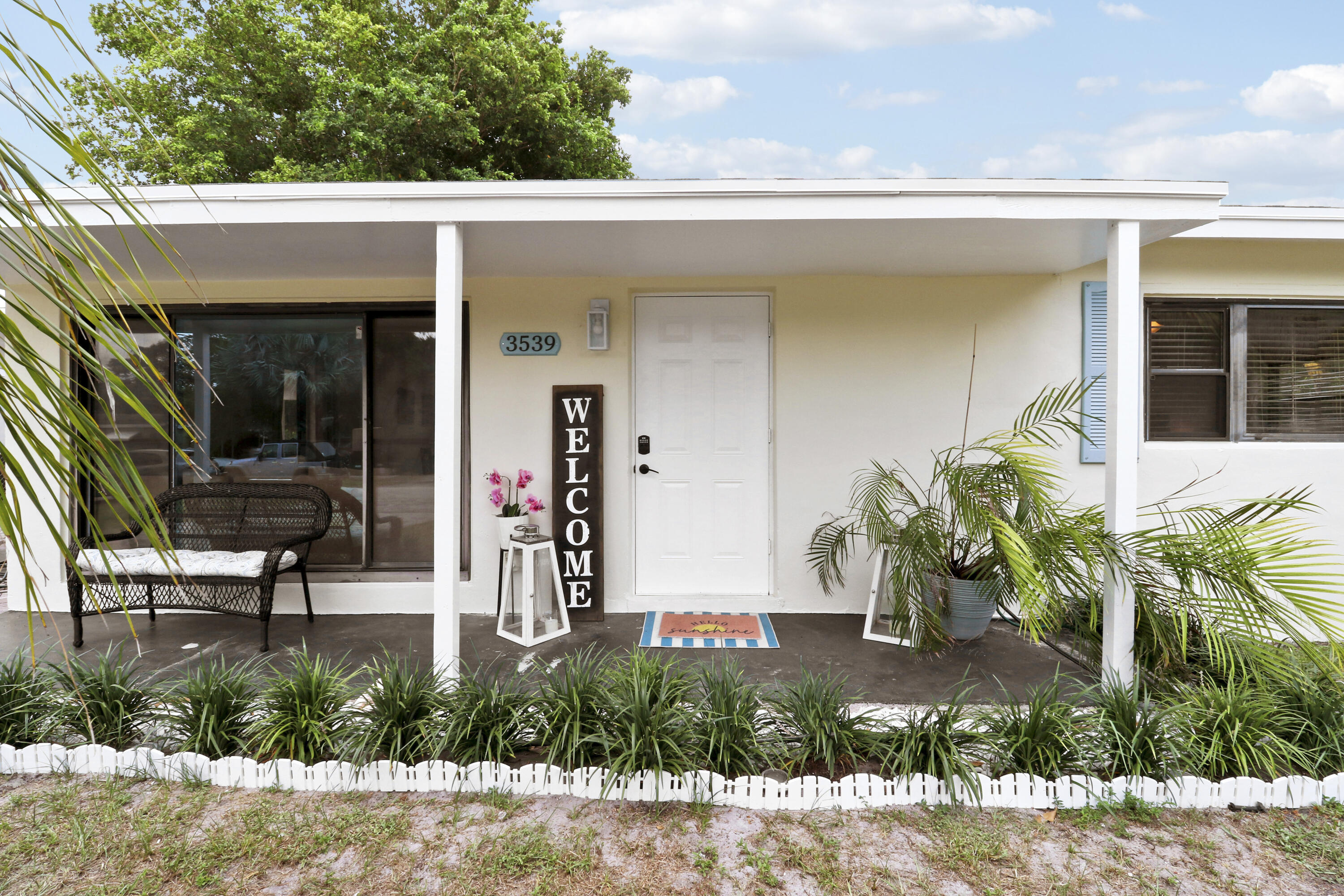 3539 Everglades Road