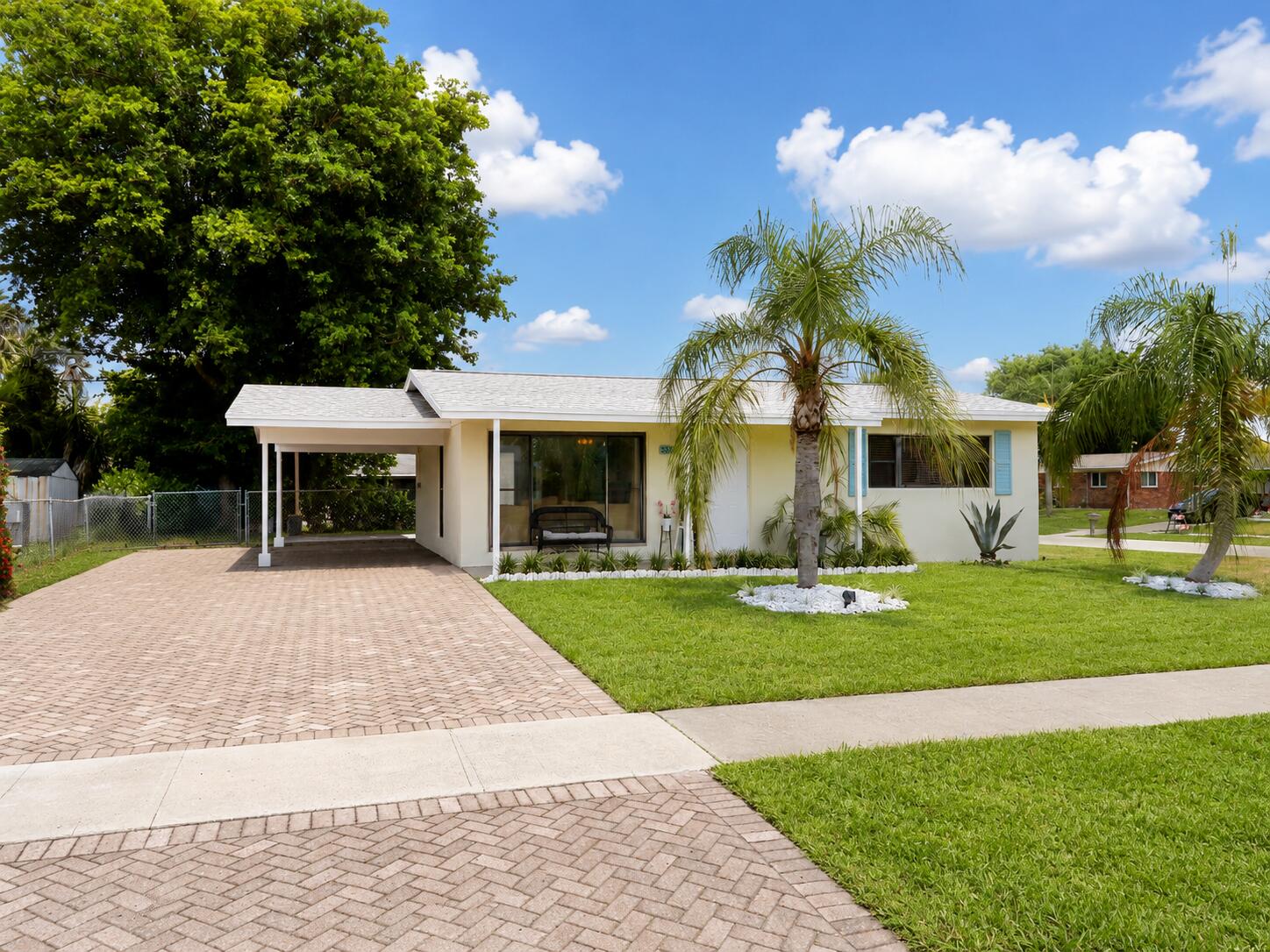 3539 Everglades Road