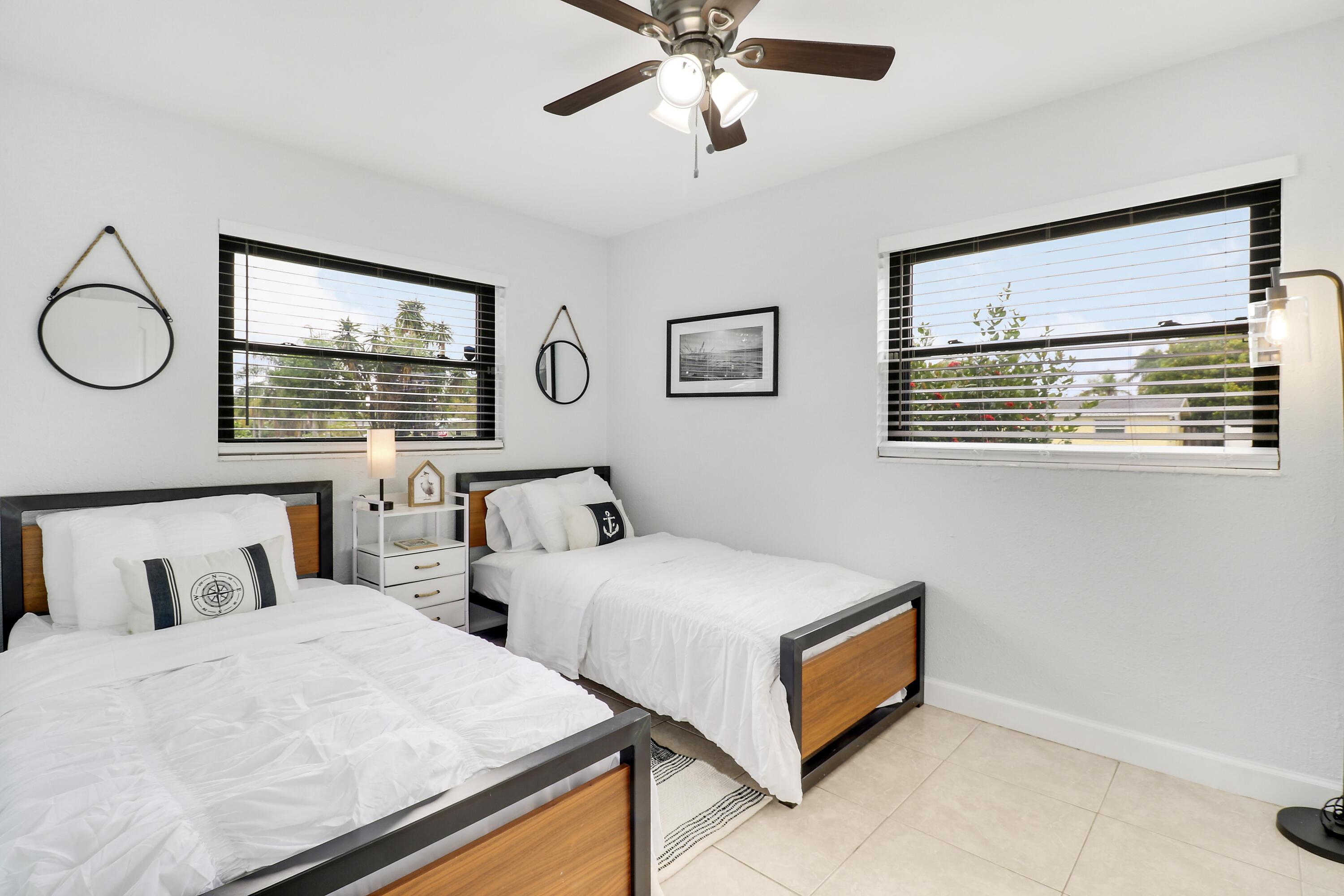 3539 Everglades Road