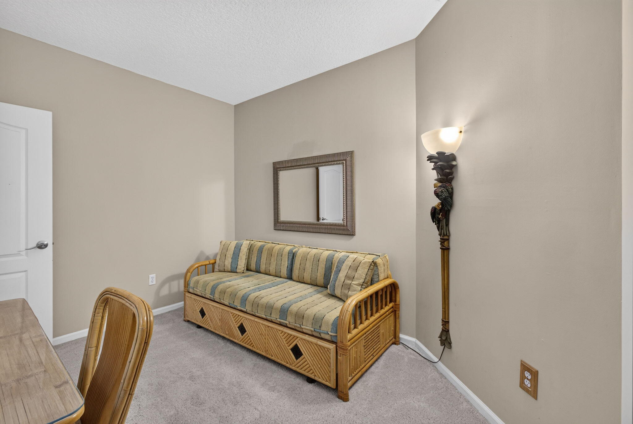 500 UNO LAGO Drive 201