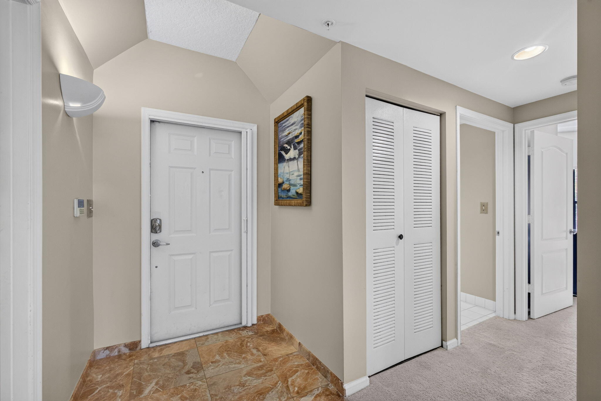 500 UNO LAGO Drive 201