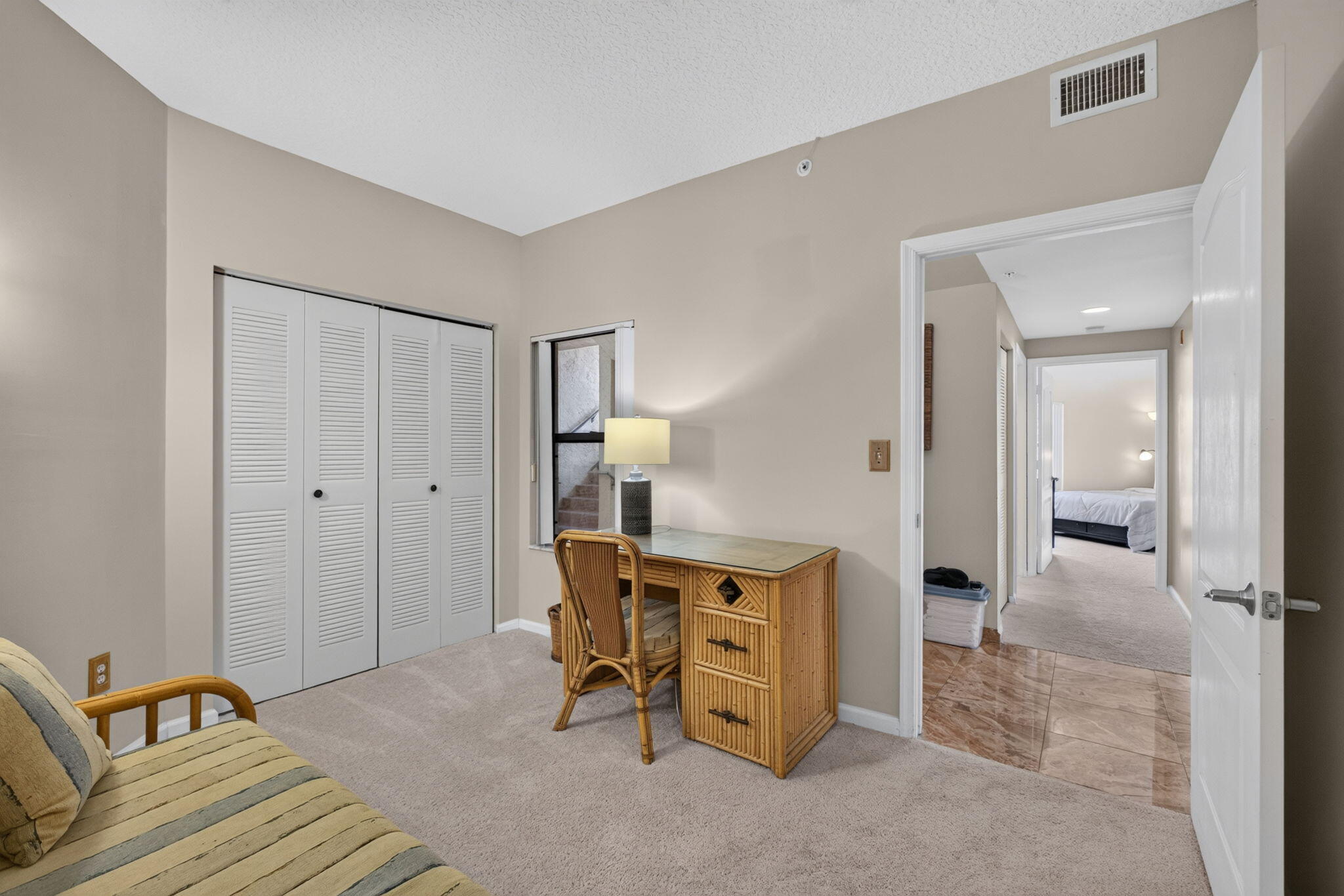 500 UNO LAGO Drive 201