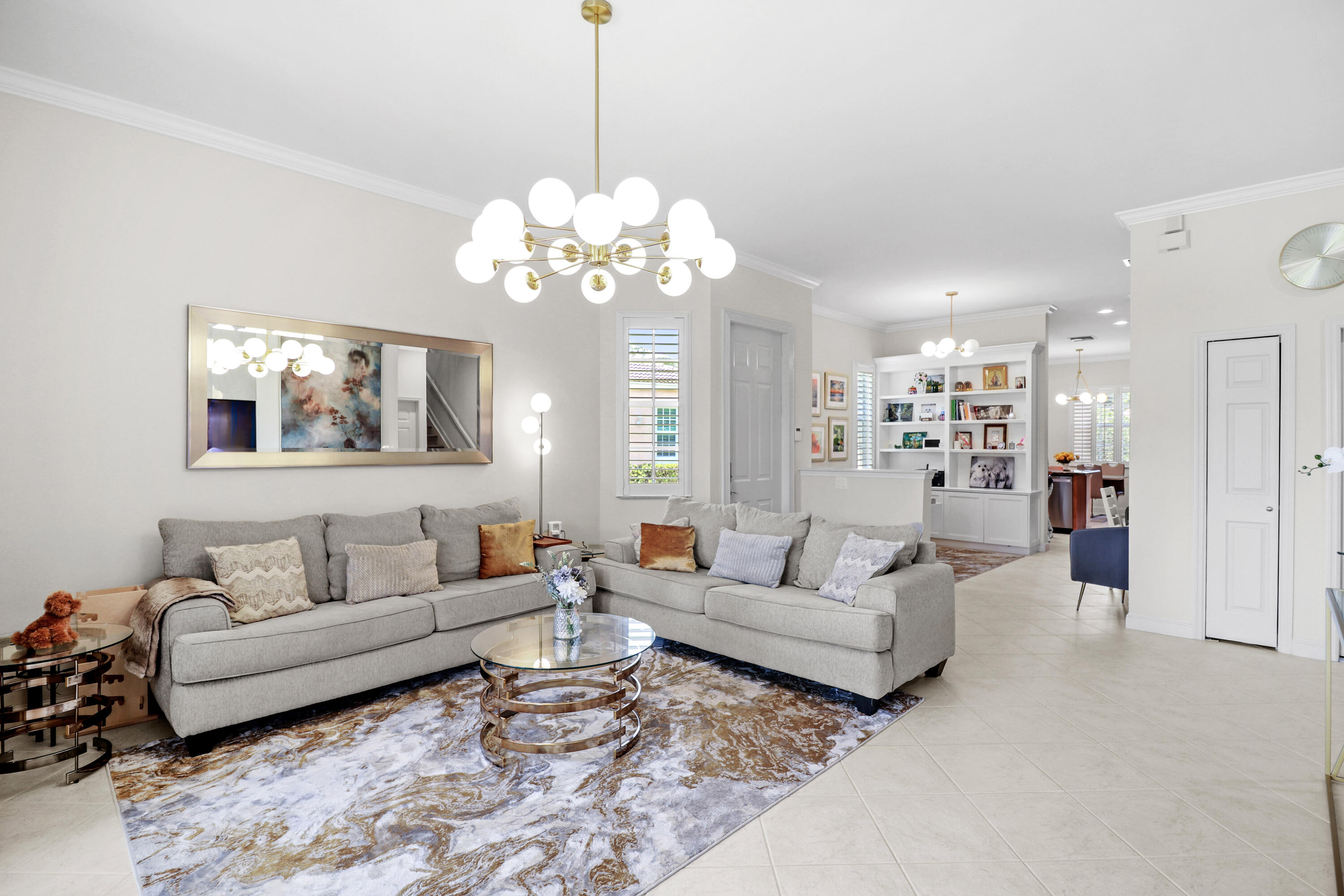 4496 HICKORY Drive