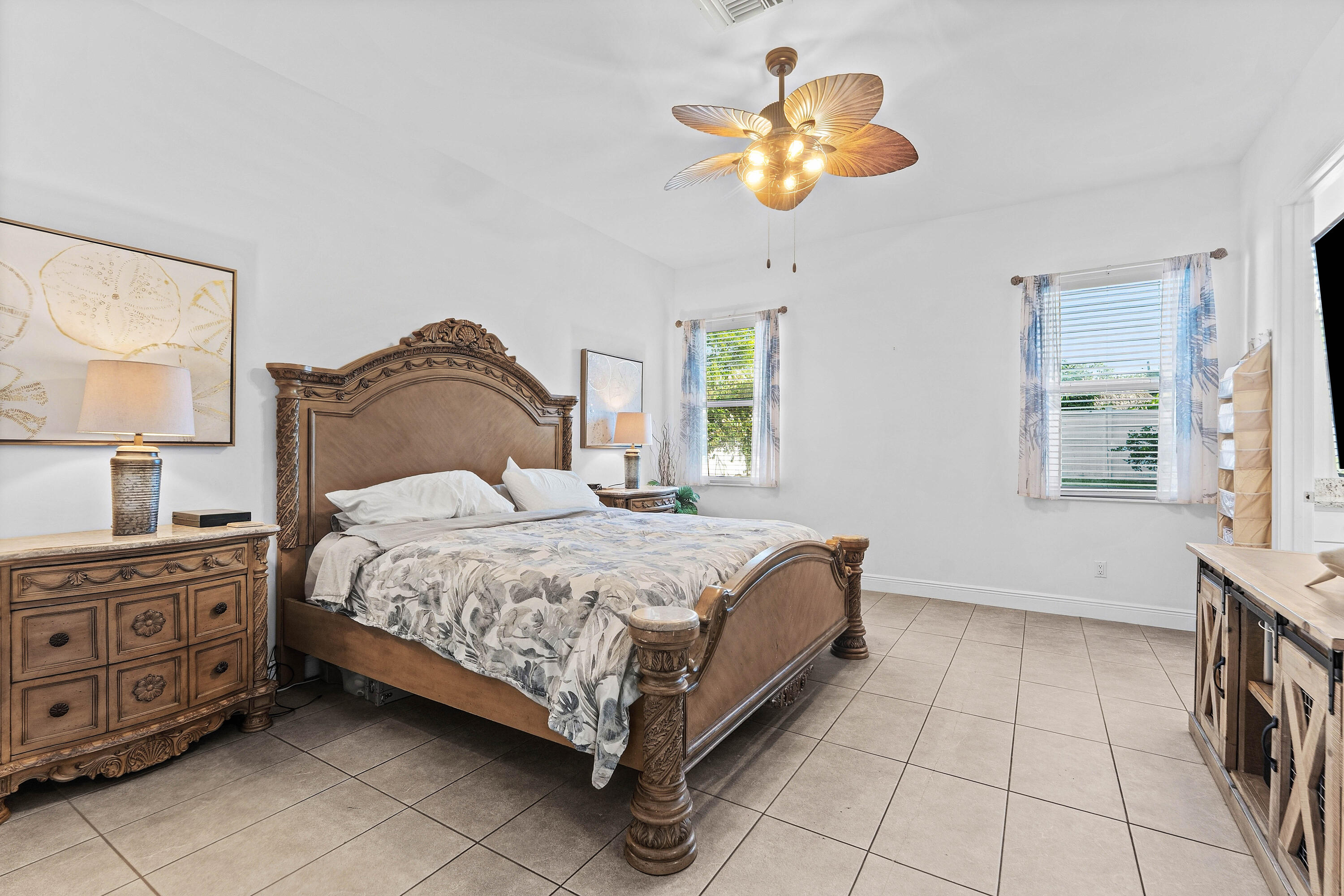 6855 4TH Street, Limestone Creek