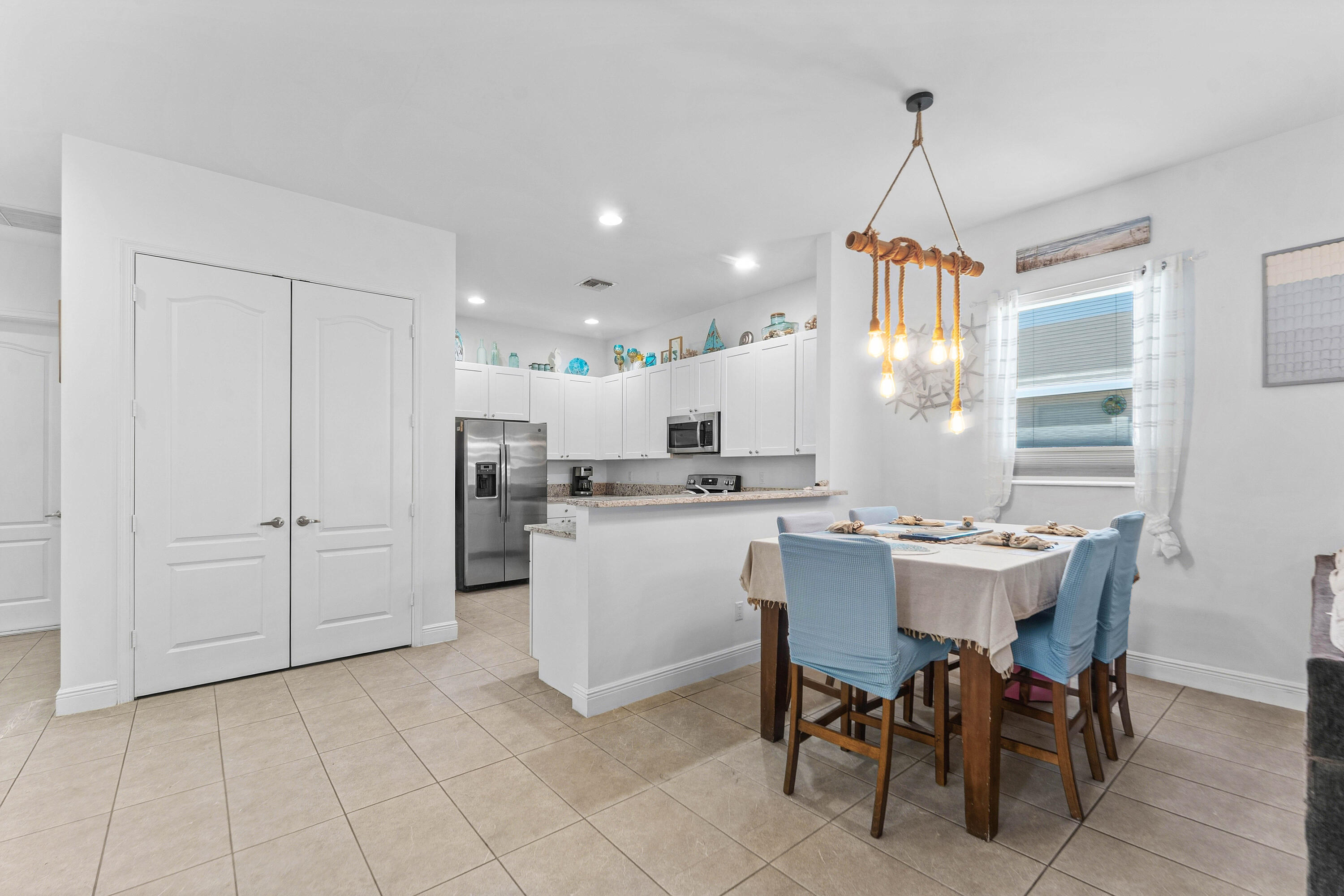 6855 4TH Street, Limestone Creek
