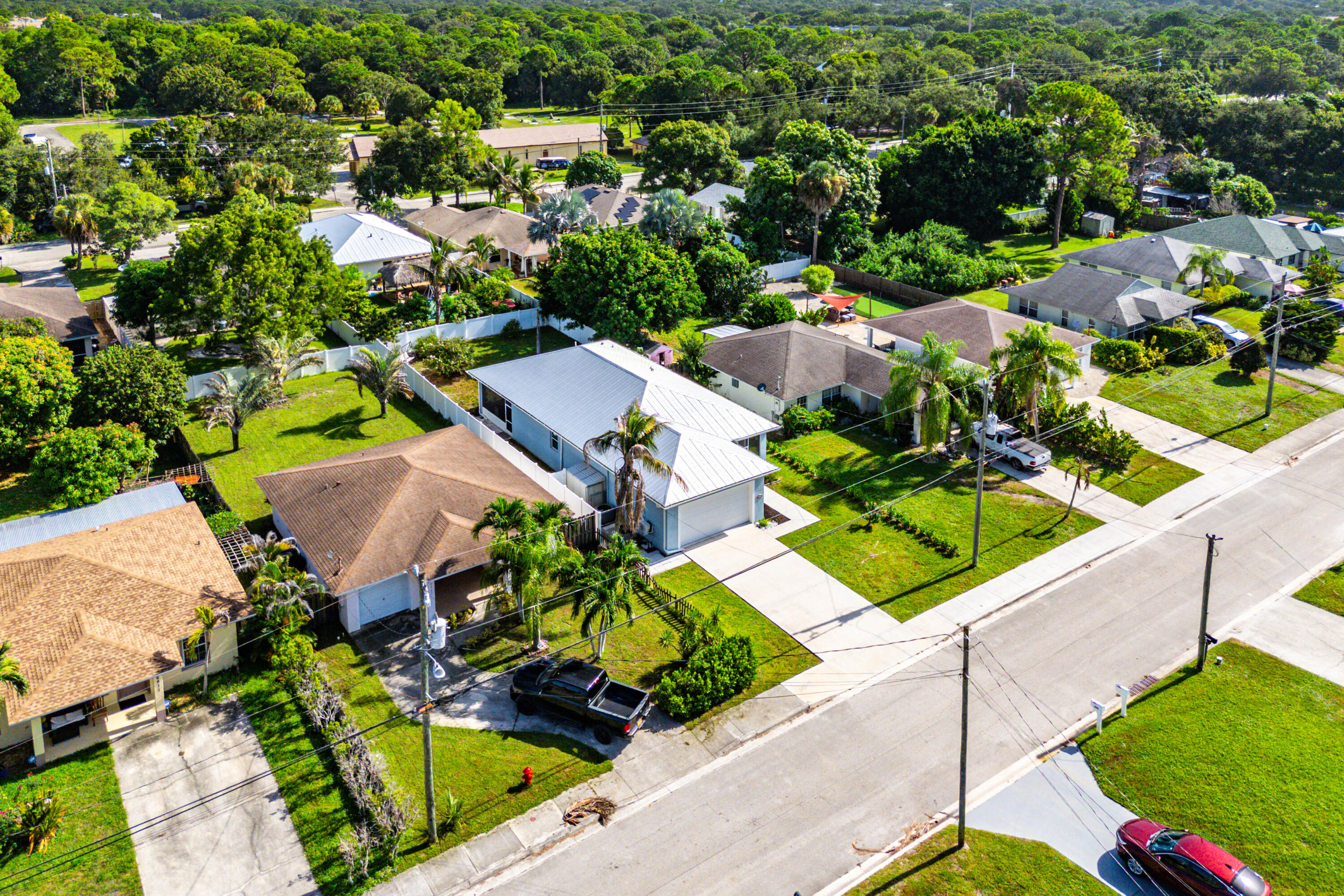6855 4TH Street, Limestone Creek