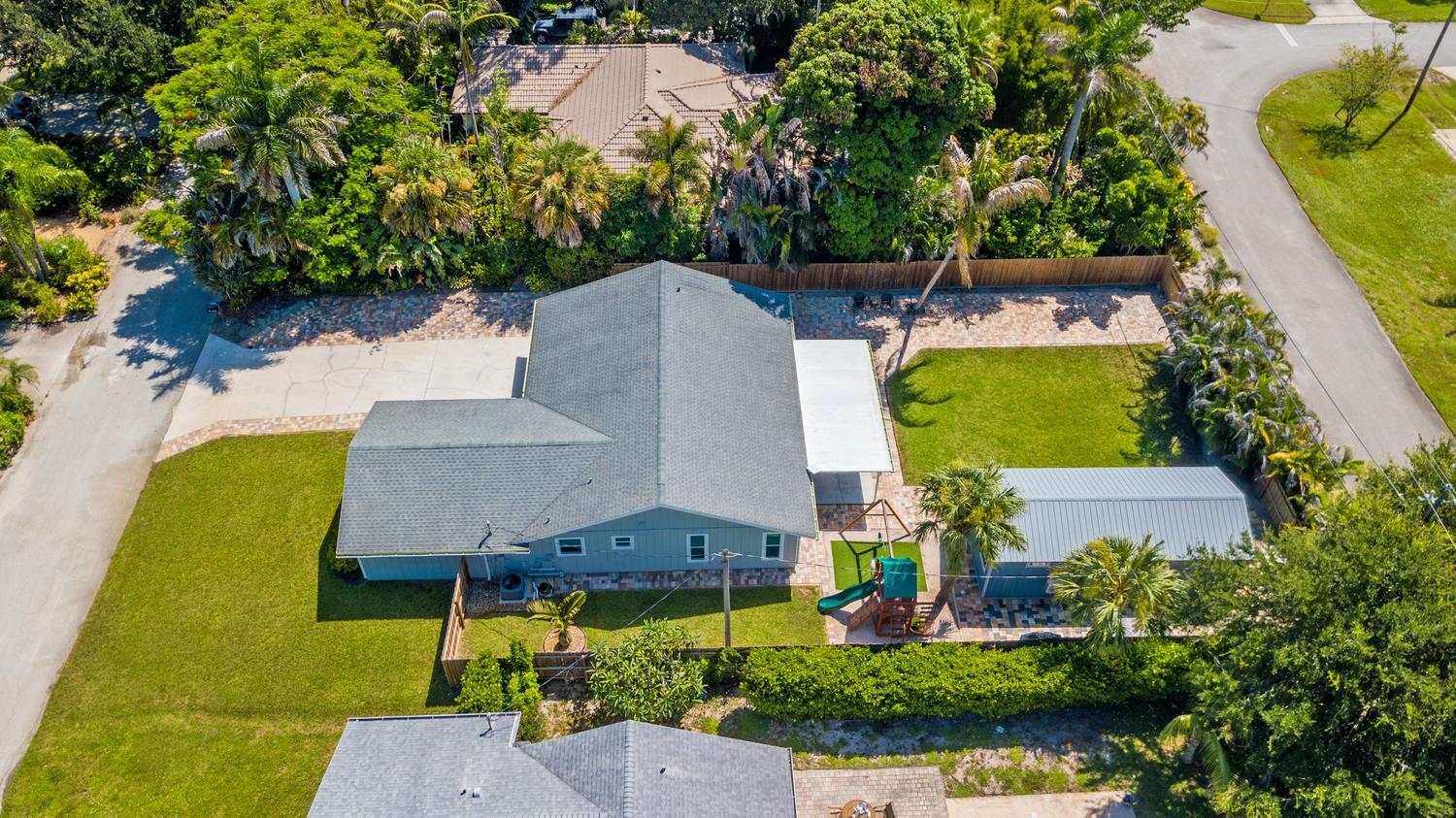 4994 SE PINE KNOLL Way