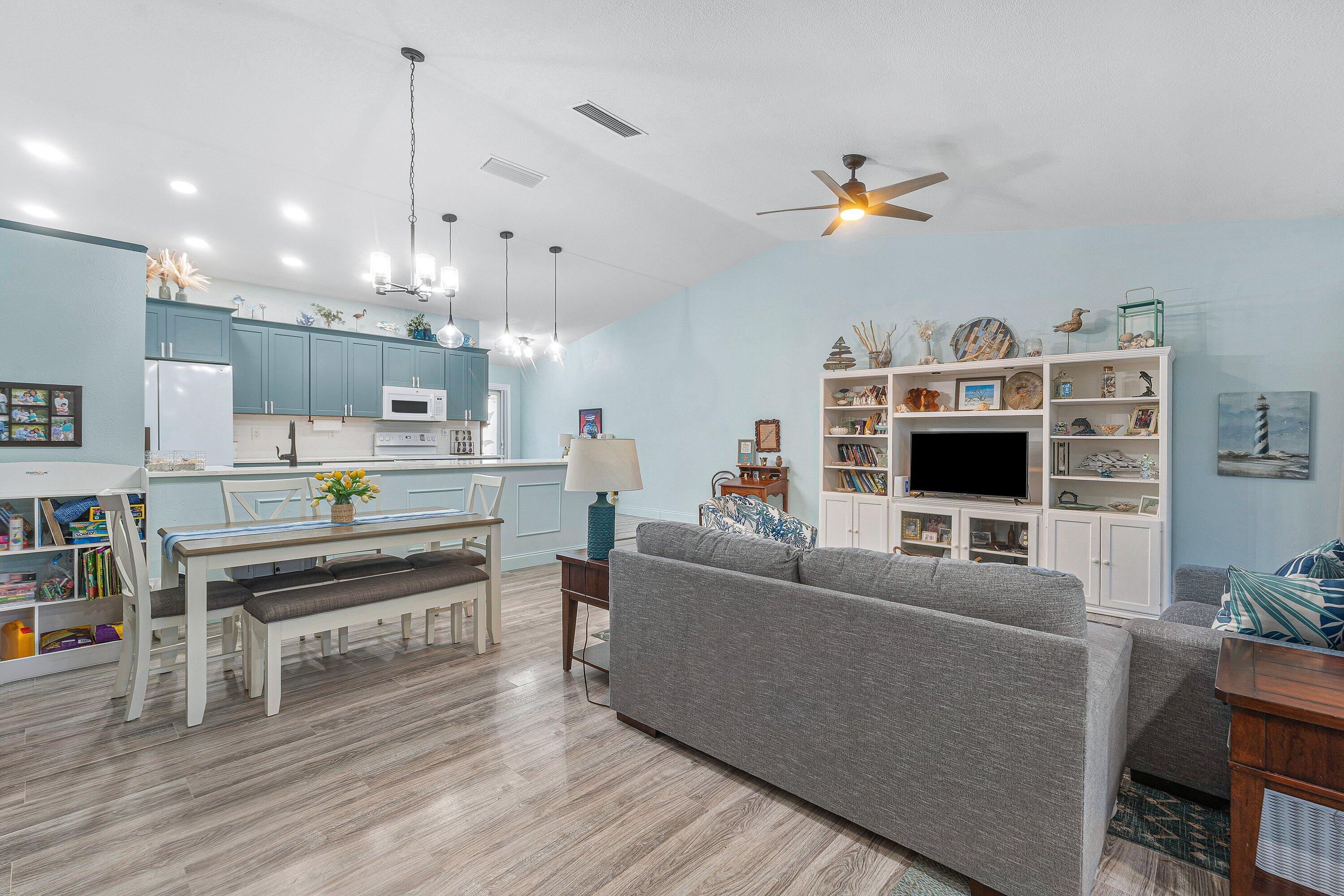 5225 Spice Drive