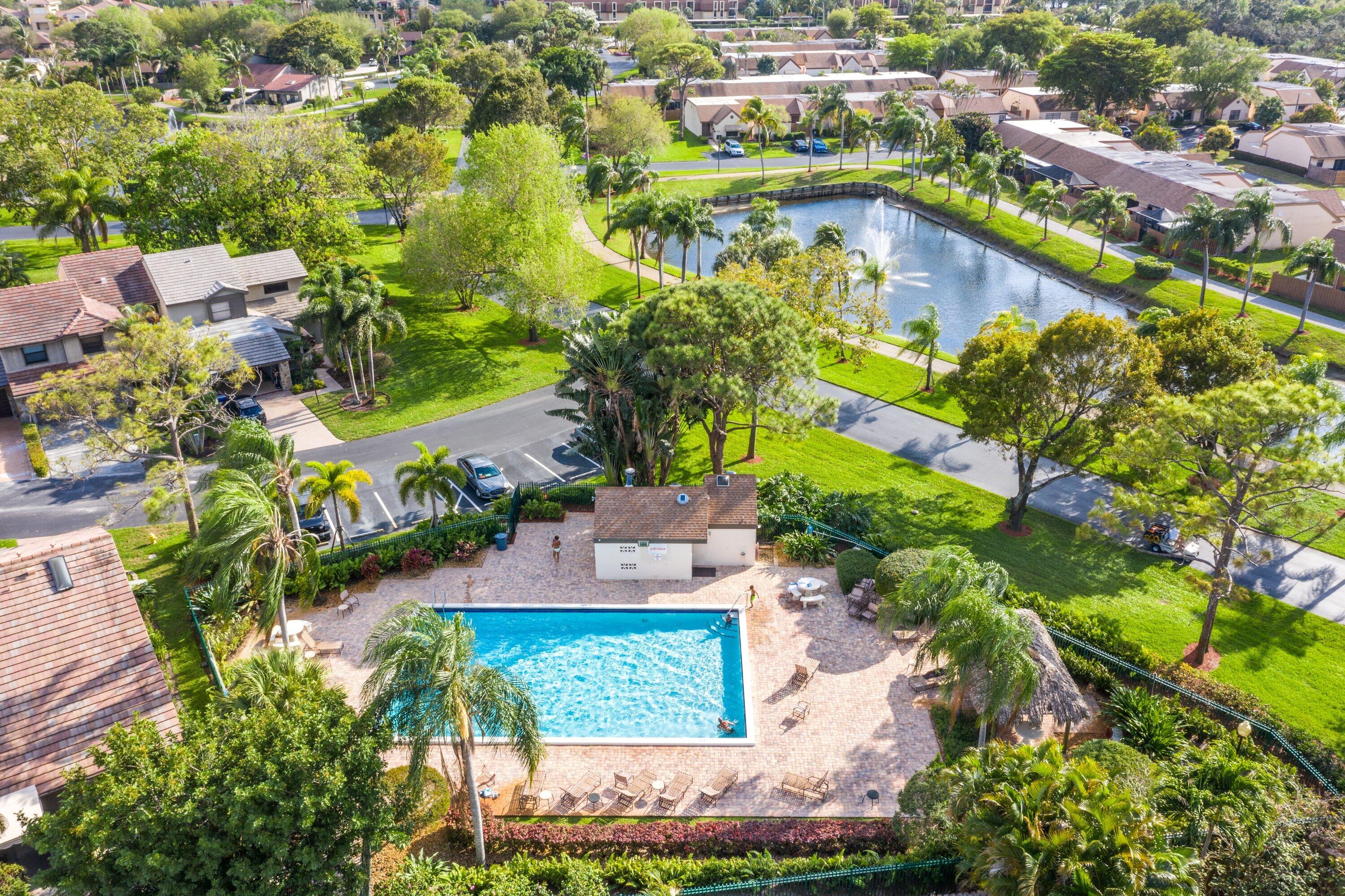 5225 Spice Drive