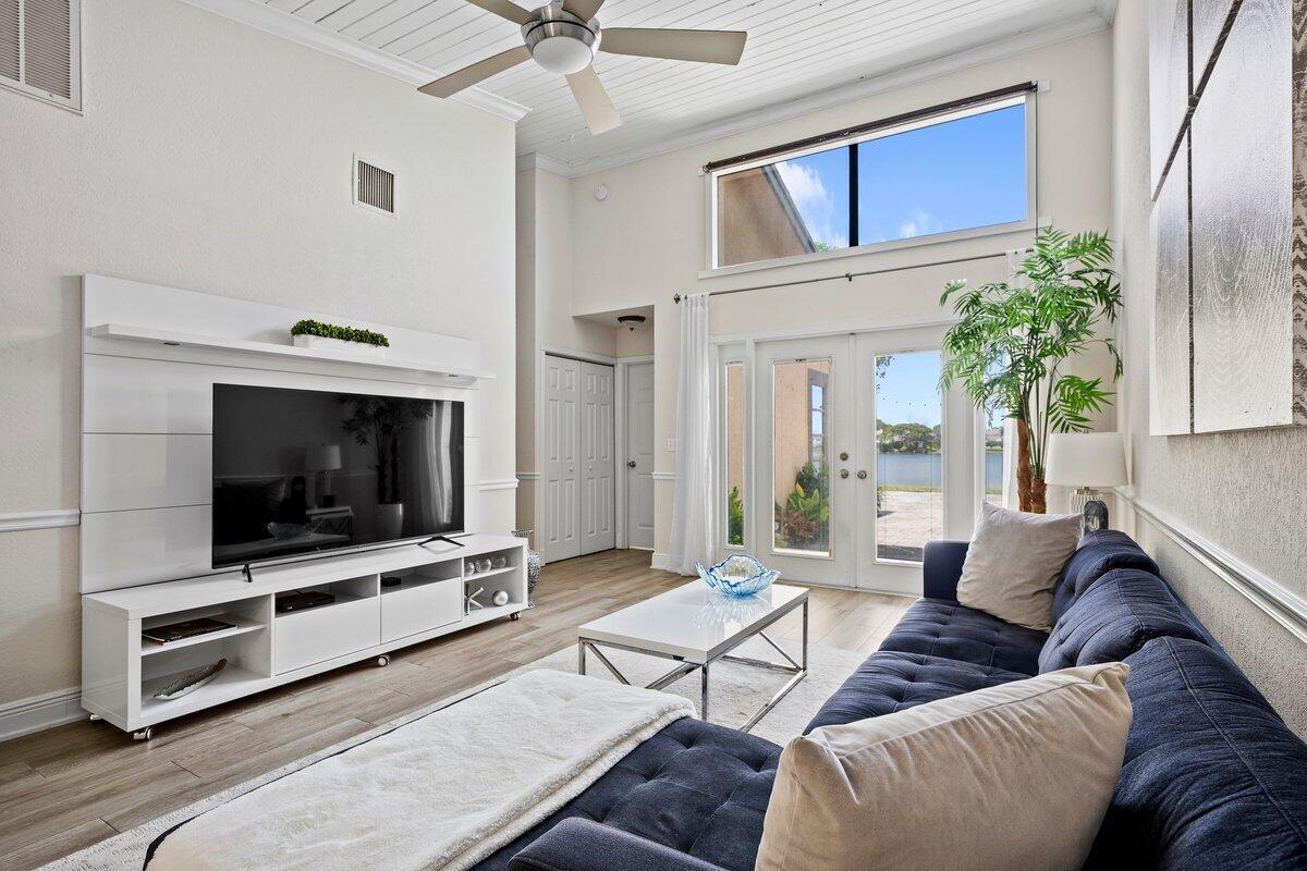 12538 WESTHAMPTON Circle