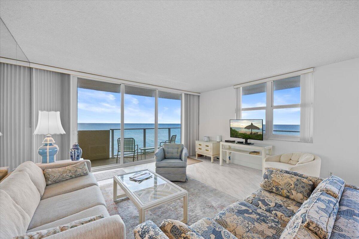 5440 N OCEAN Drive 706