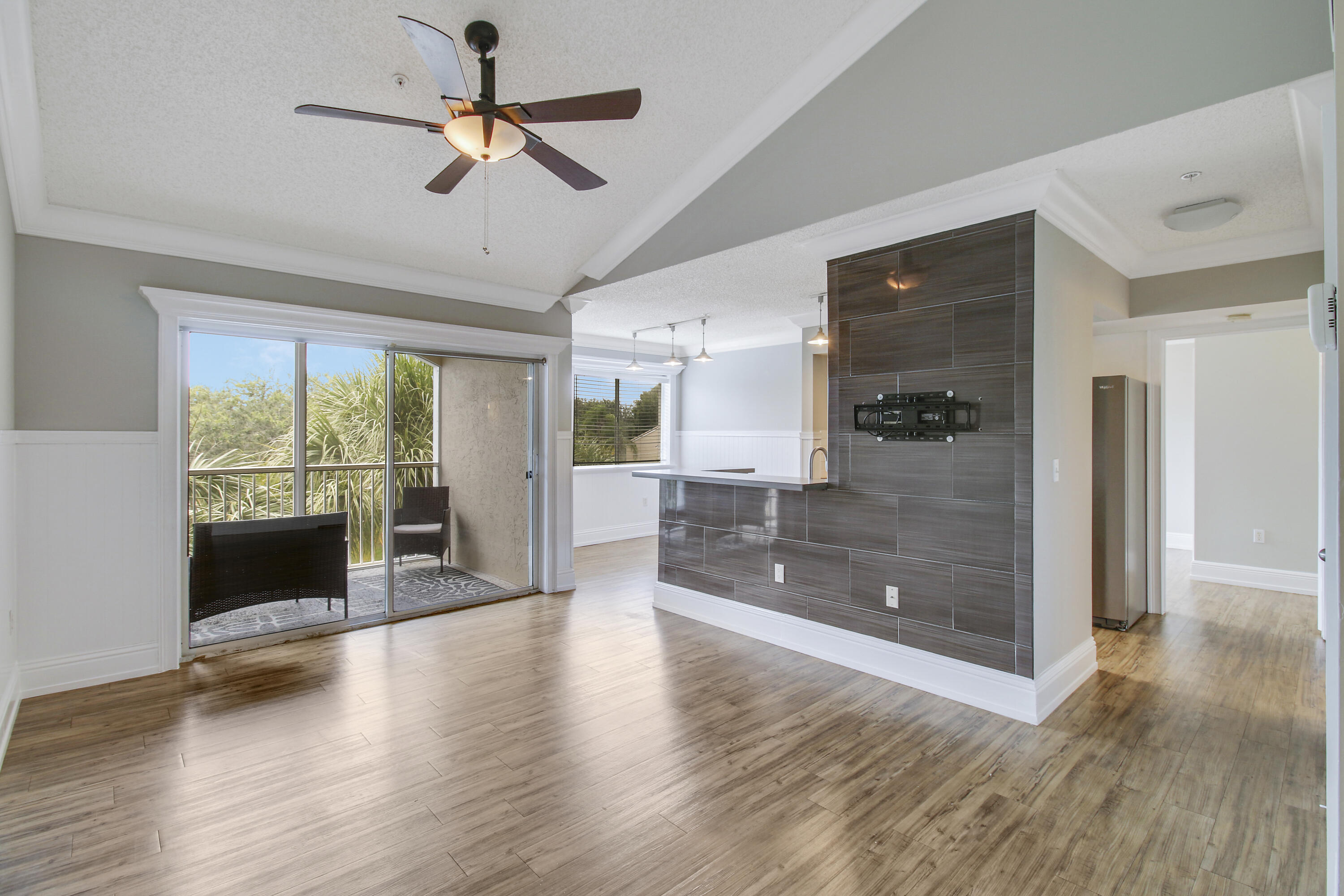 254 Village Boulevard 4303