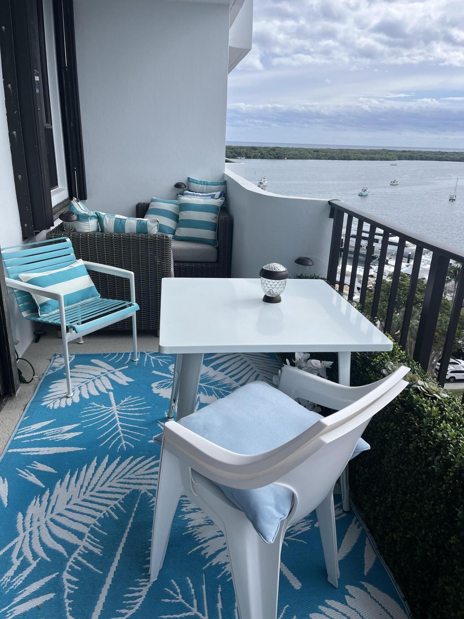 1208 MARINE Way 905