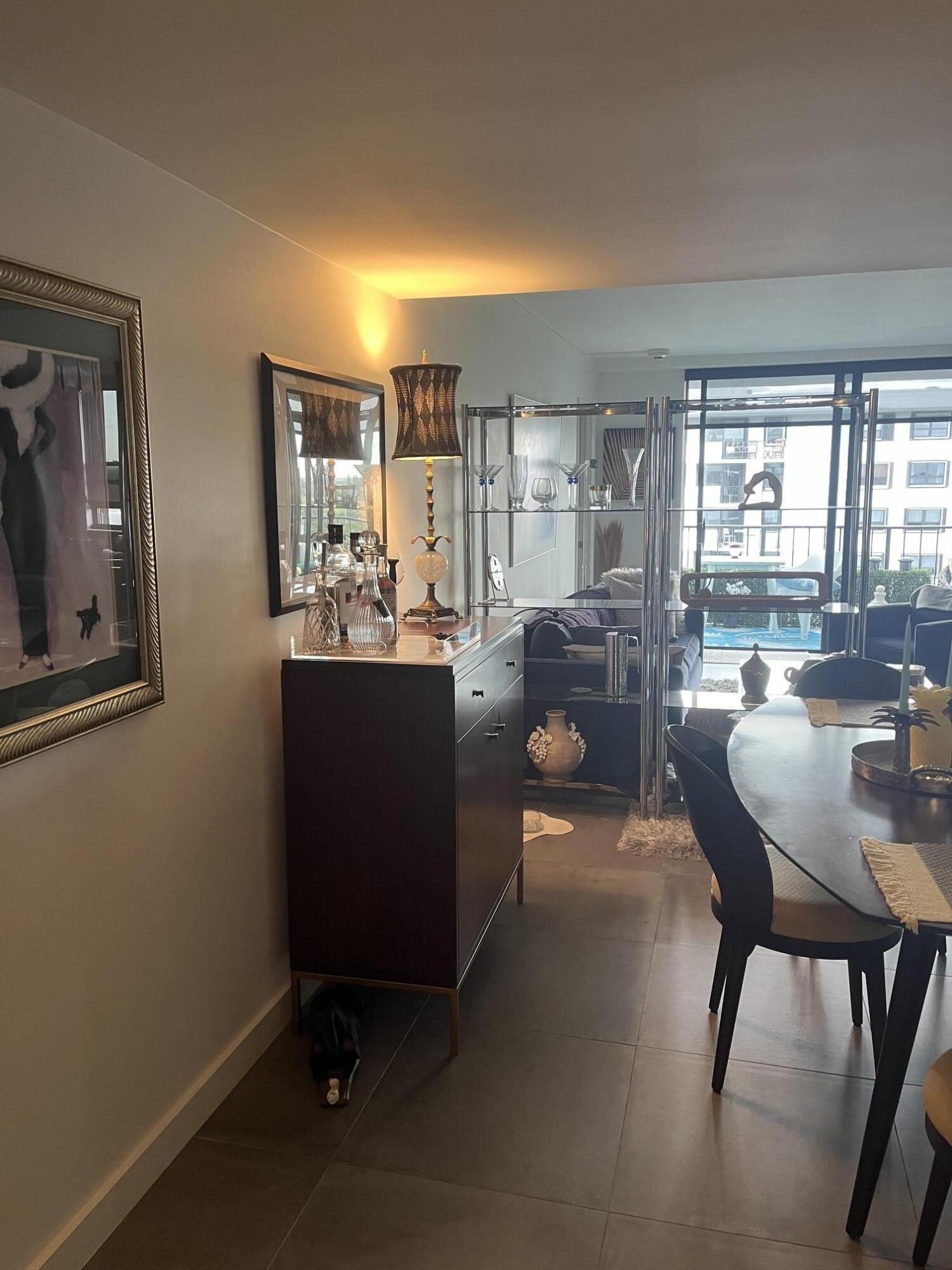 1208 MARINE Way 905
