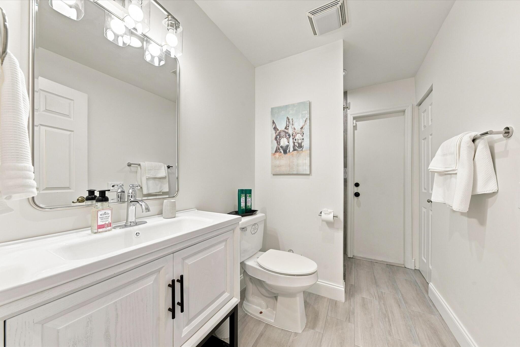 1343 Periwinkle Place