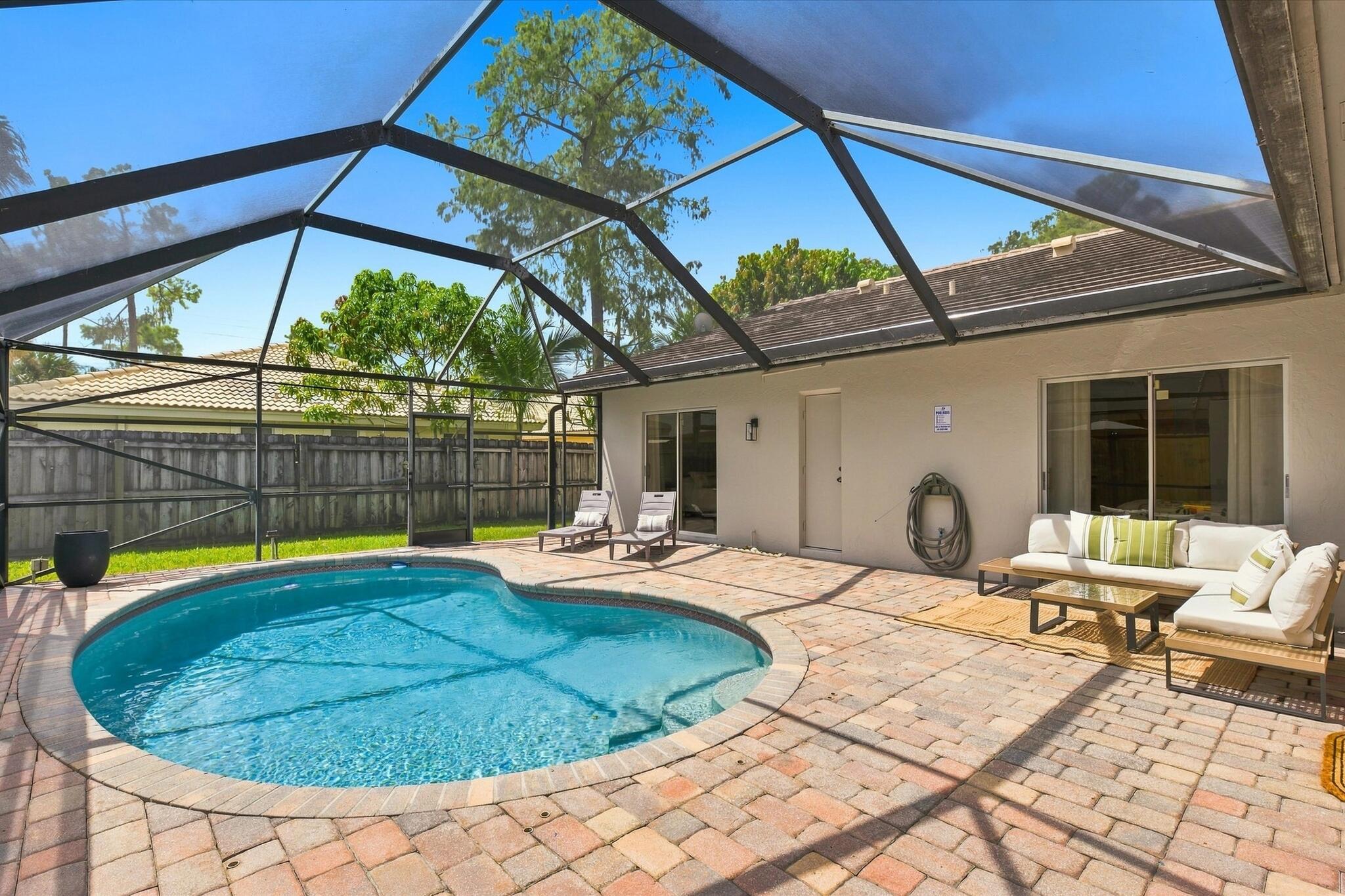 1343 Periwinkle Place