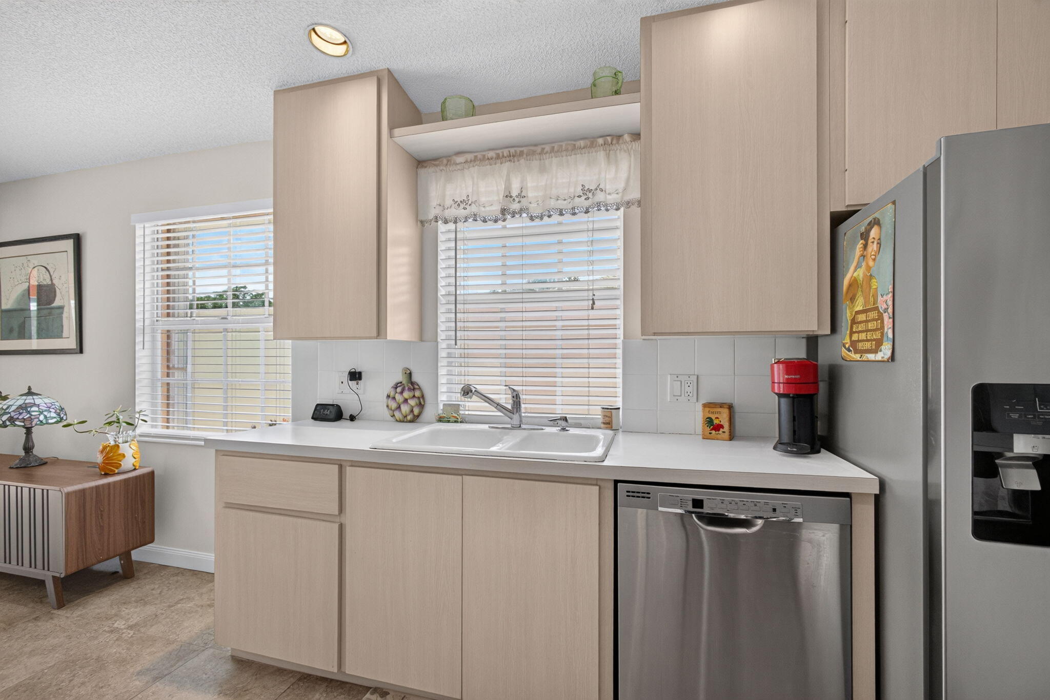 4238 ROYAL OAK Drive