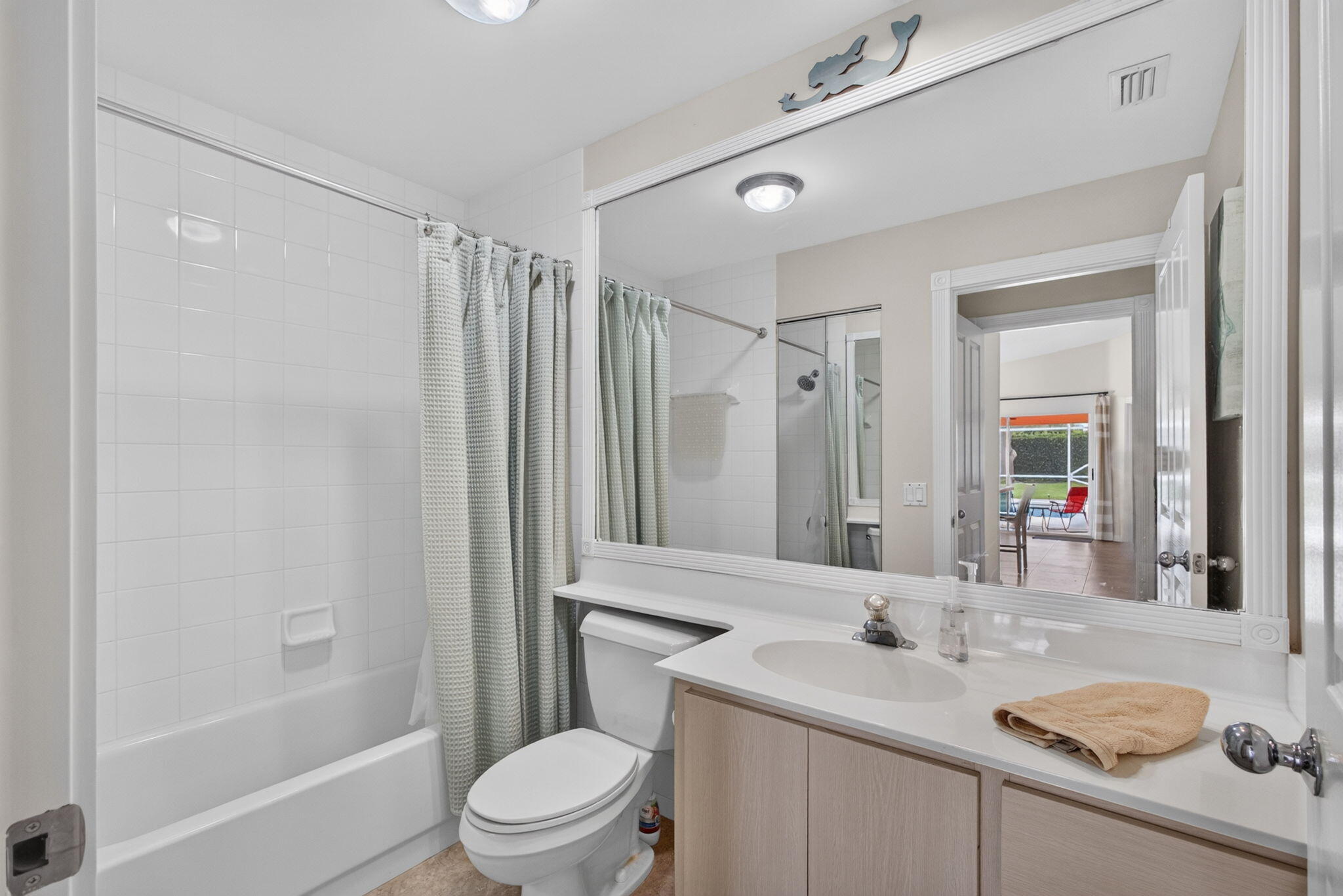 4238 ROYAL OAK Drive