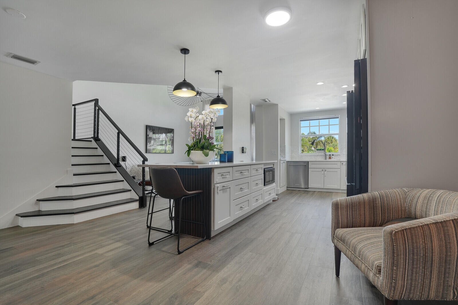 1506 Mizzenmast Way