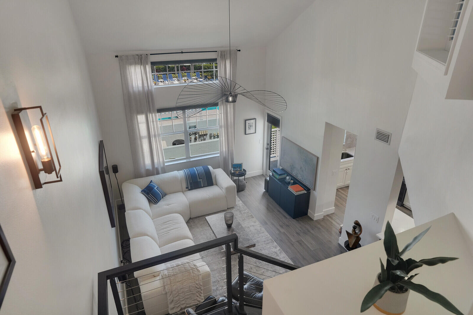 1506 Mizzenmast Way