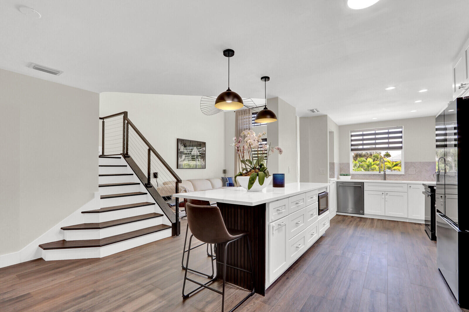 1506 Mizzenmast Way