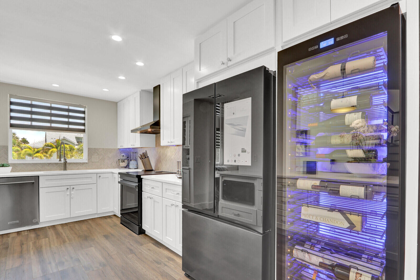 1506 Mizzenmast Way